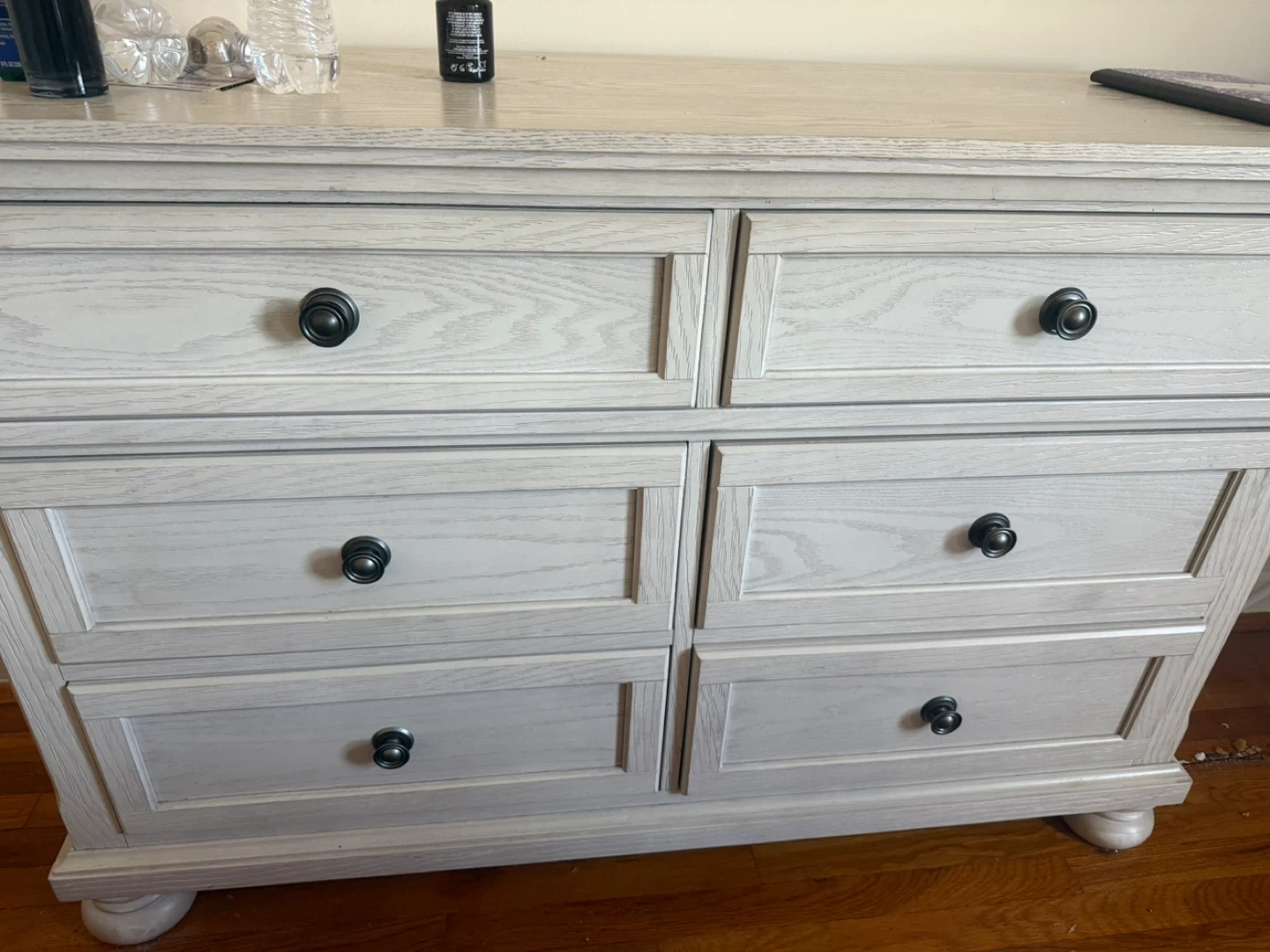 Ashley Bedroom Furniture Set Dresser + 2 Nightstands