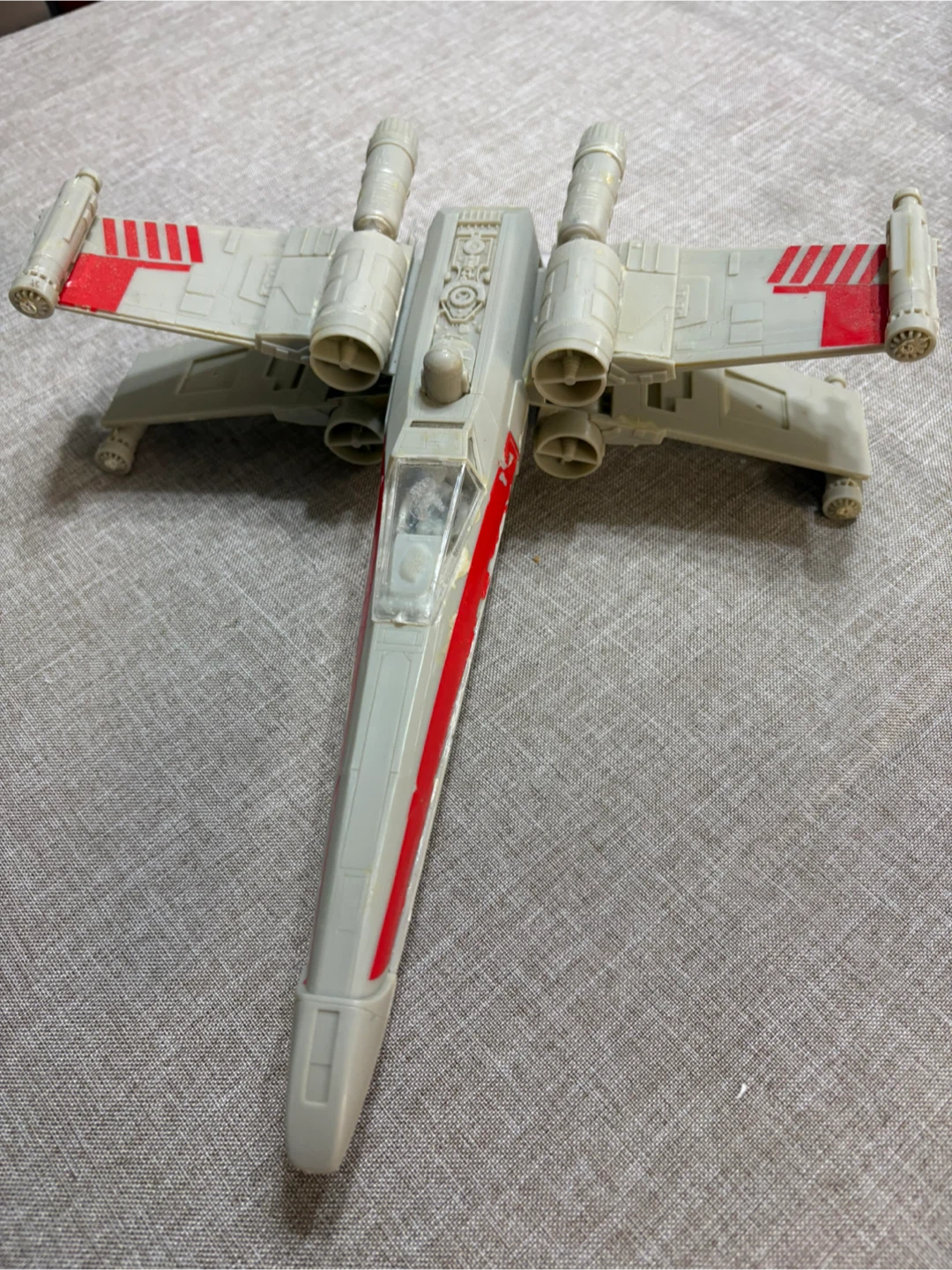 Star Wars X-Wing Toy Fighter - photo 2
