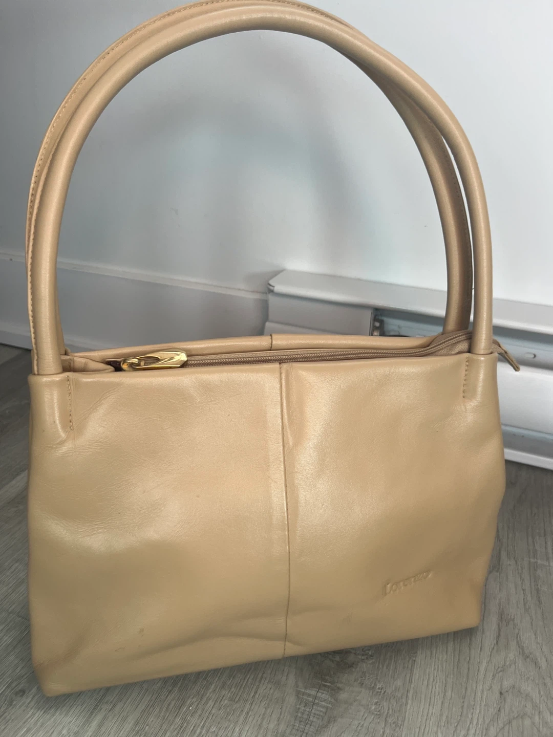 Sac à main en cuir Lorenzo couleur sable