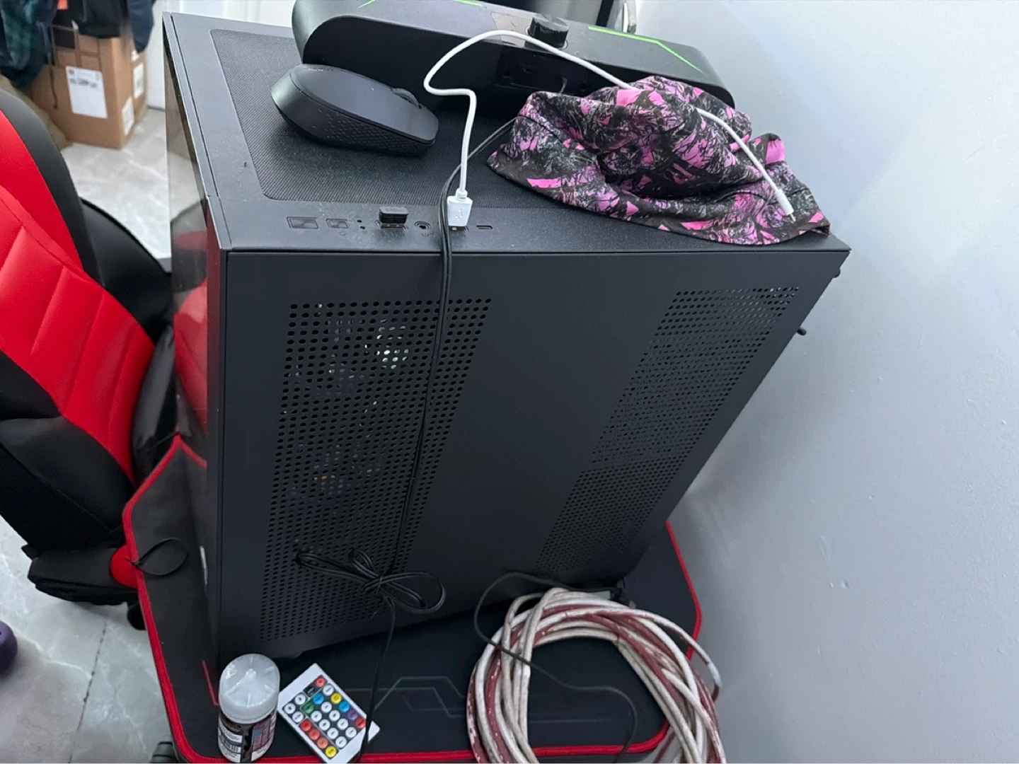 Black Mid-Tower PC Case with Gaming Components - photo 2
