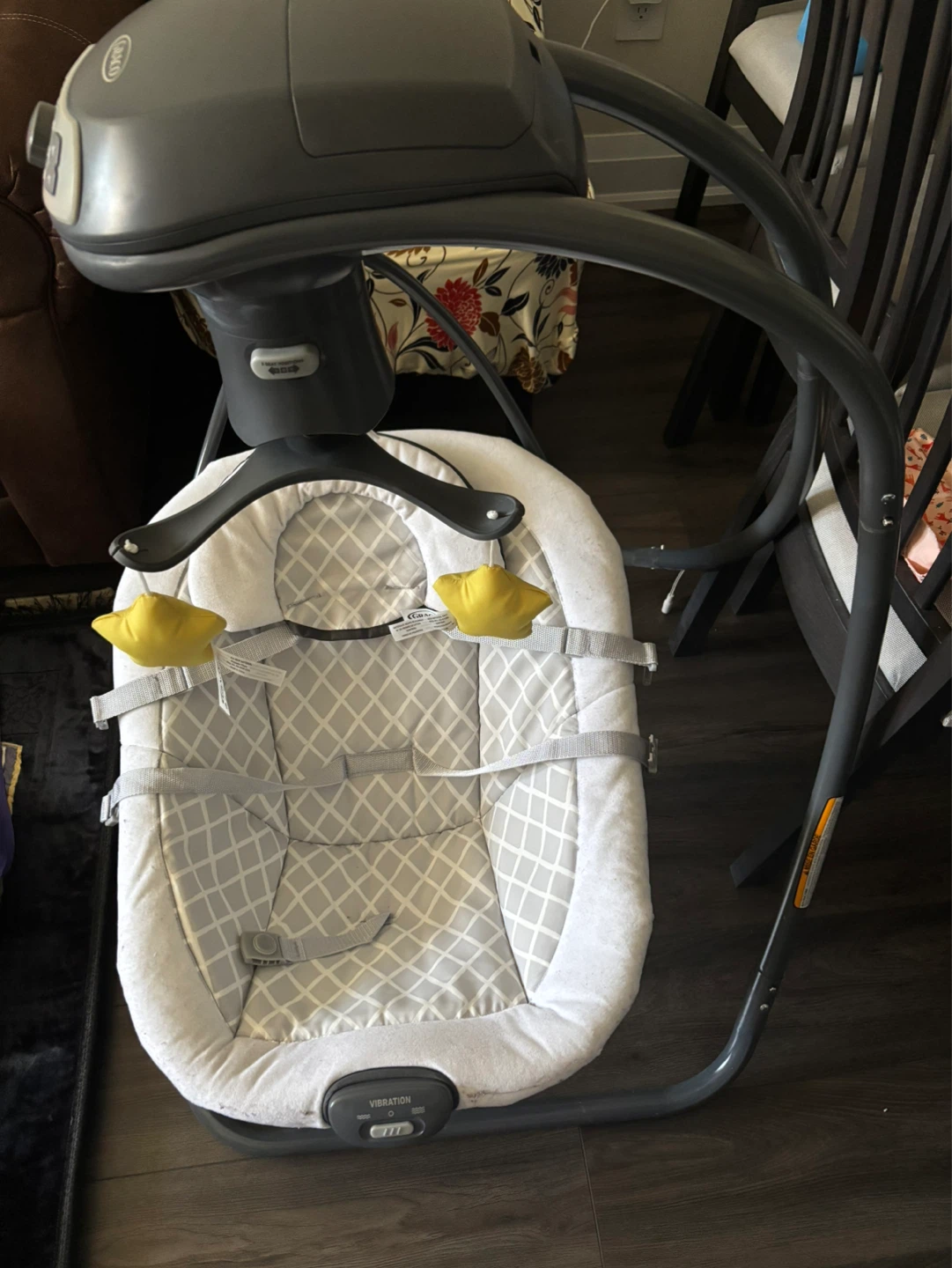Graco Baby Swing both battery operated and rechargeable option - photo 3