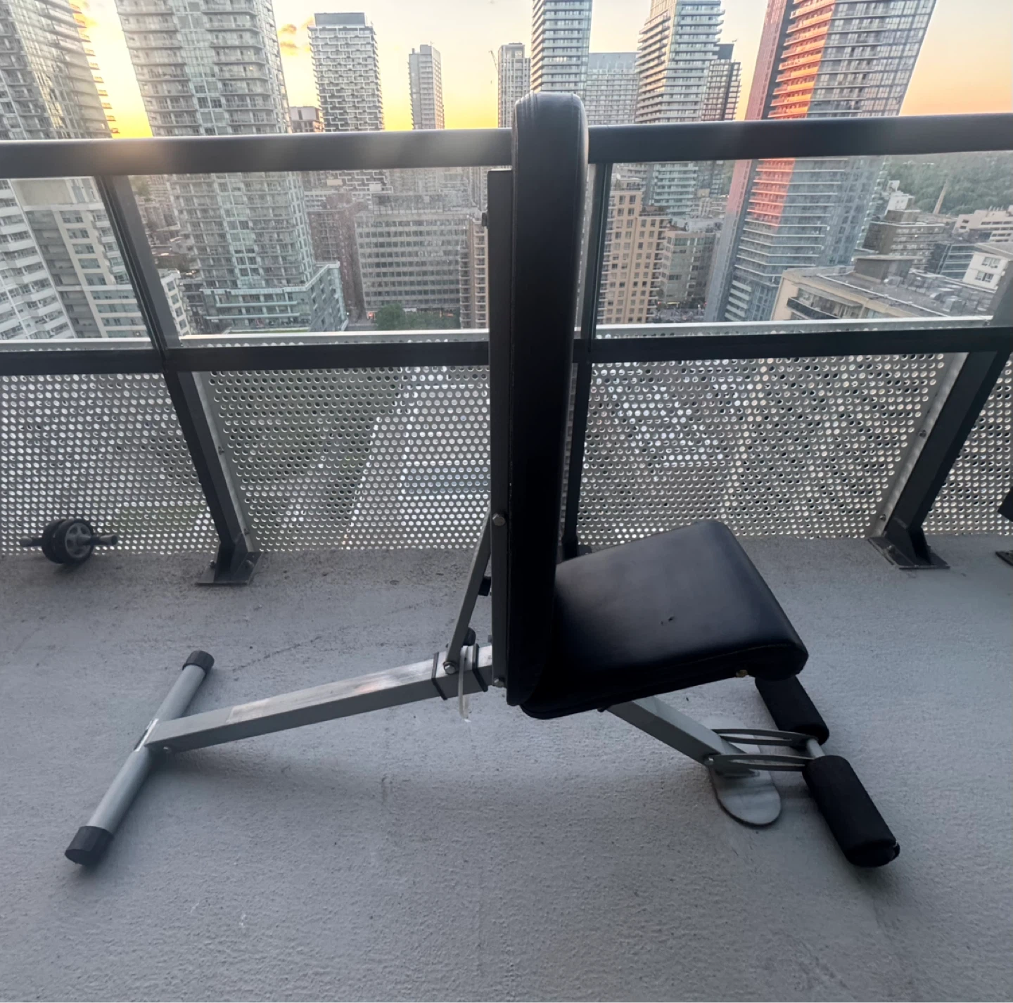 LEIKE Adjustable Weight Bench - photo 5