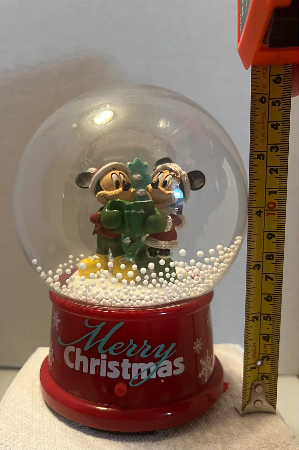 Disney Mickey & Minnie Mouse "Merry Christmas" Snow Globe - photo 5