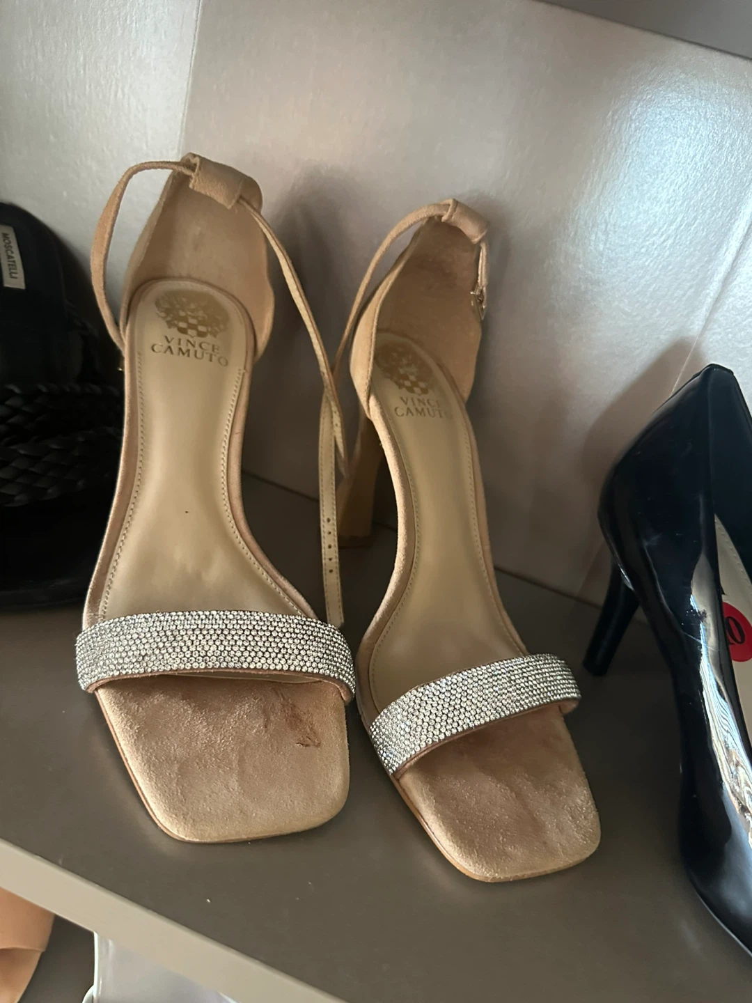 🚚 MOVING SALE – Women’s Shoes & Sandals 👠👡 - photo 4