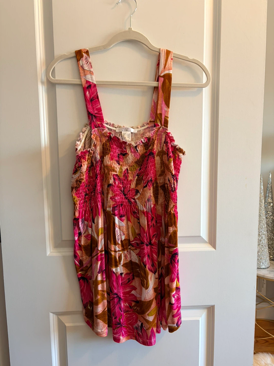 LASCANA VENUS Floral Smocked Tank Top