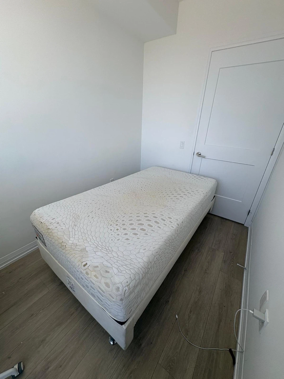 Single box bed with trundle bed - Twin XL - photo 3