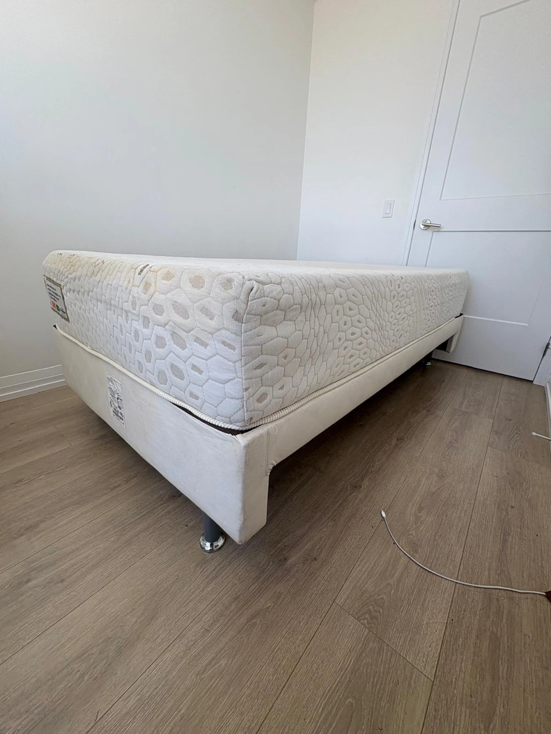 Single box bed with trundle bed - Twin XL - photo 2