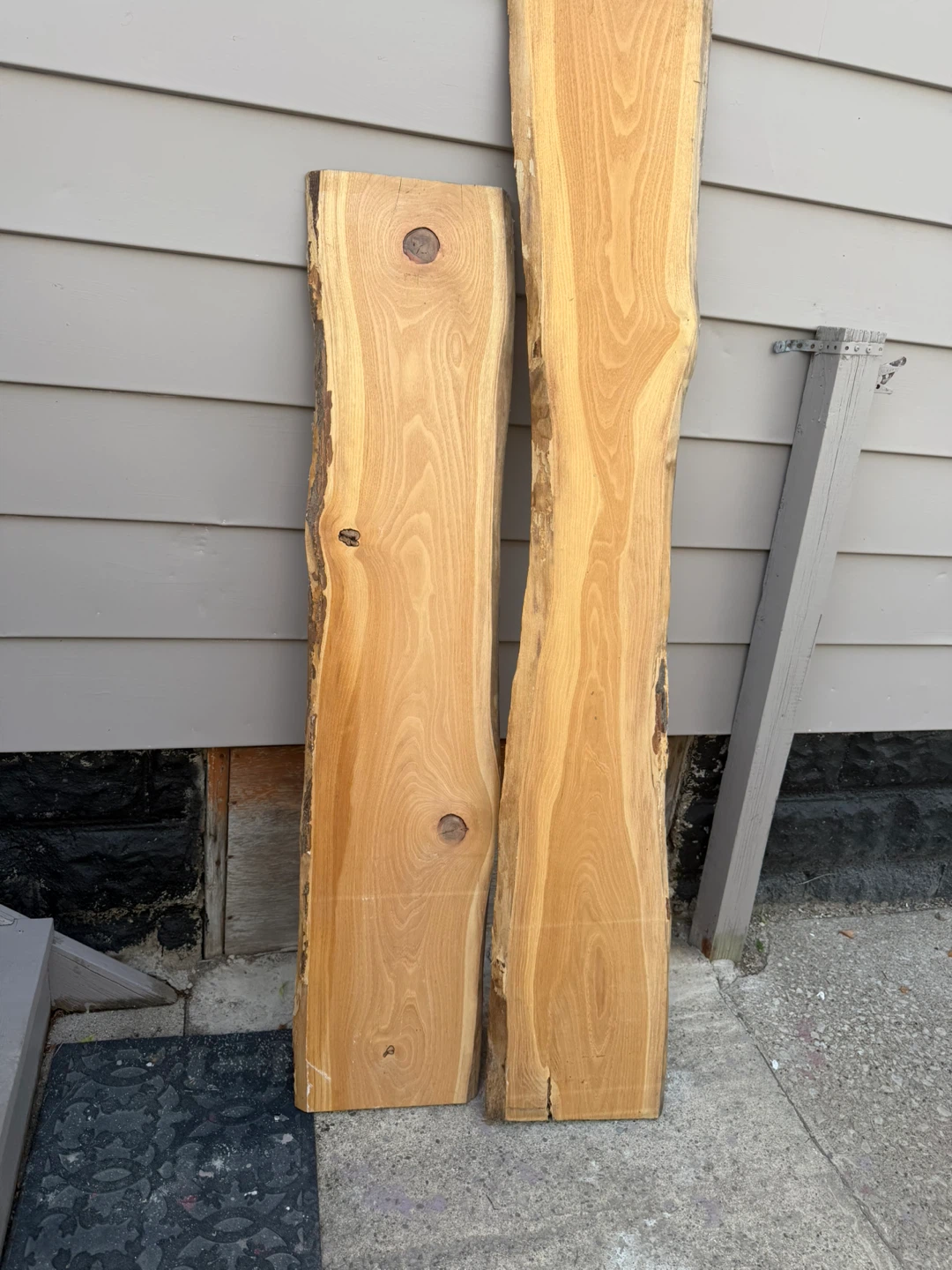 Live Edge Wood Slabs- both for 30$ - photo 4