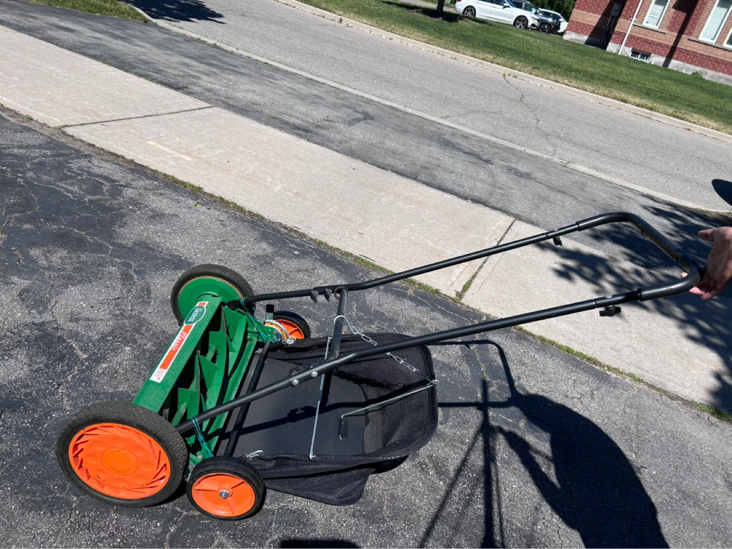 Scotts Classic 20" Reel Mower with Grass Catcher - photo 2