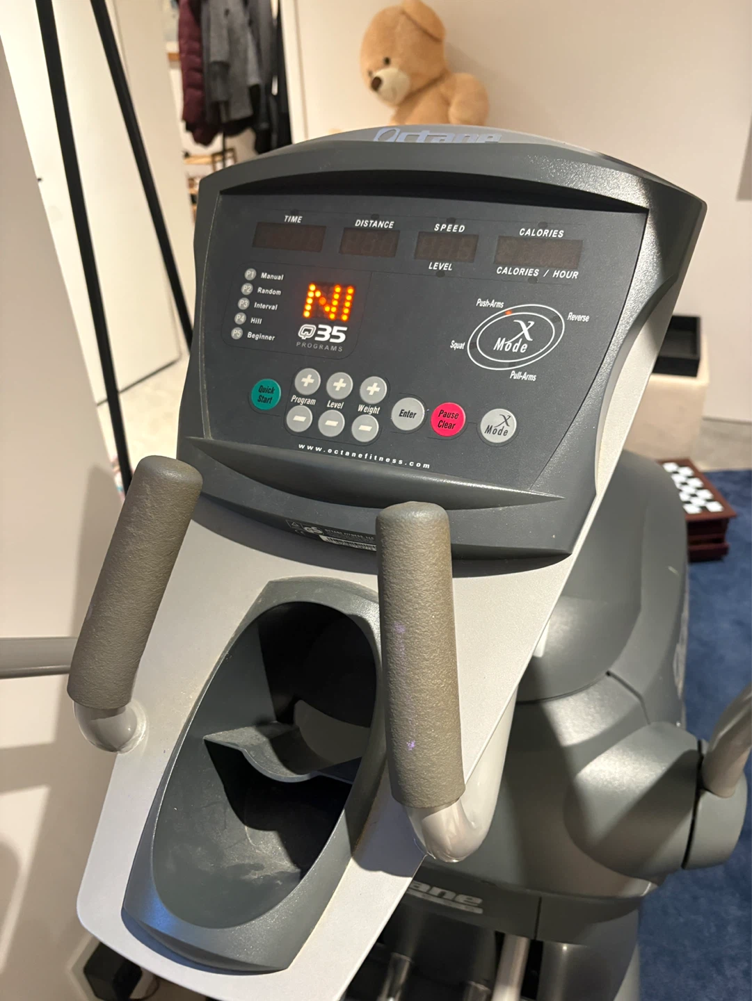 Octane Fitness Elliptical Machine - photo 2
