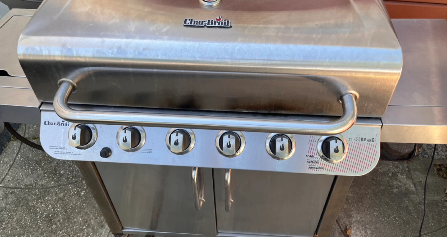 Charbroil 6 Burner Propane Gas Grill - photo 2