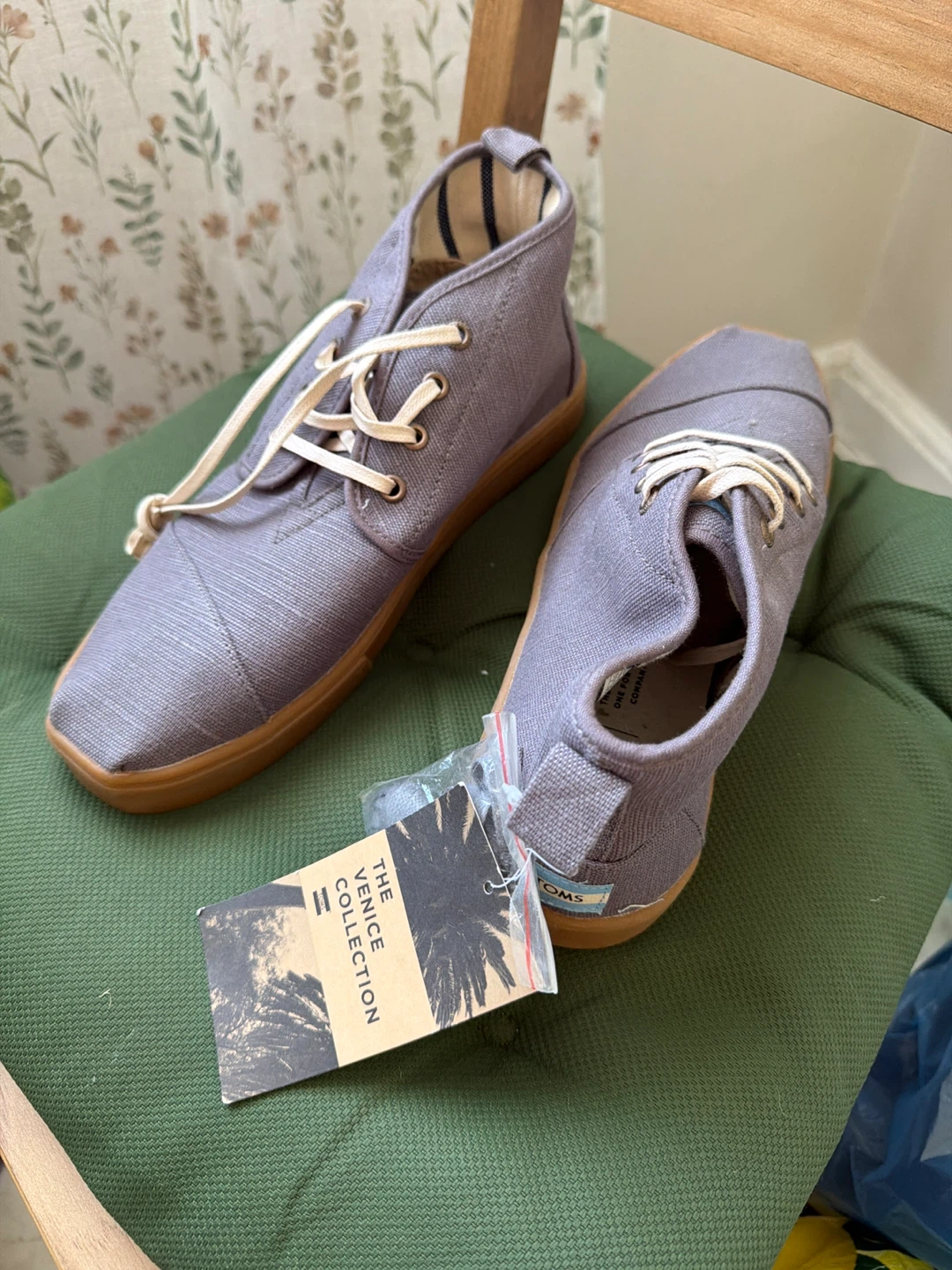 TOMS The Venice Collection Chukka Boots