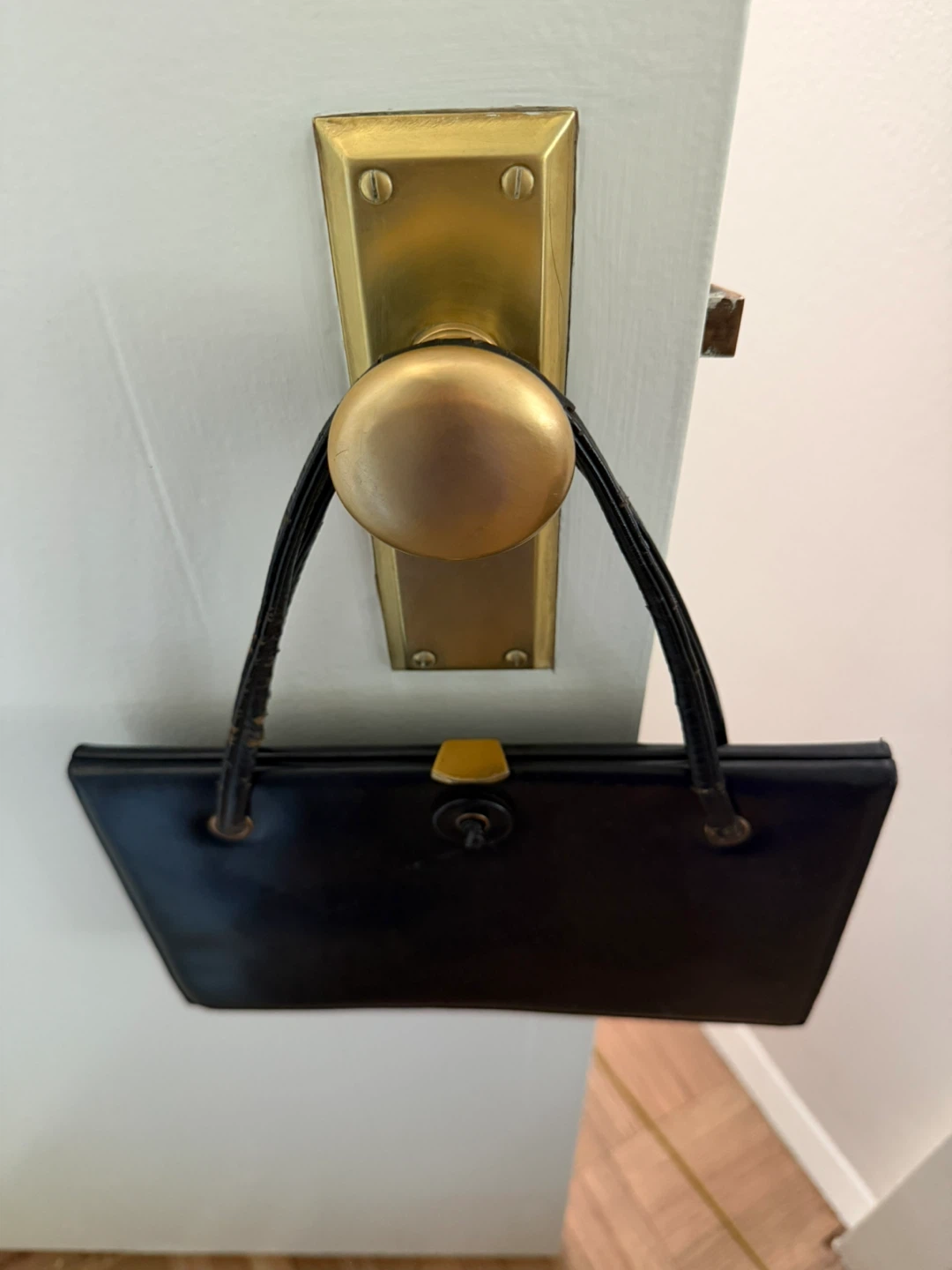 Vintage Bienen-Davis Black Leather Evening Handbag - photo 2