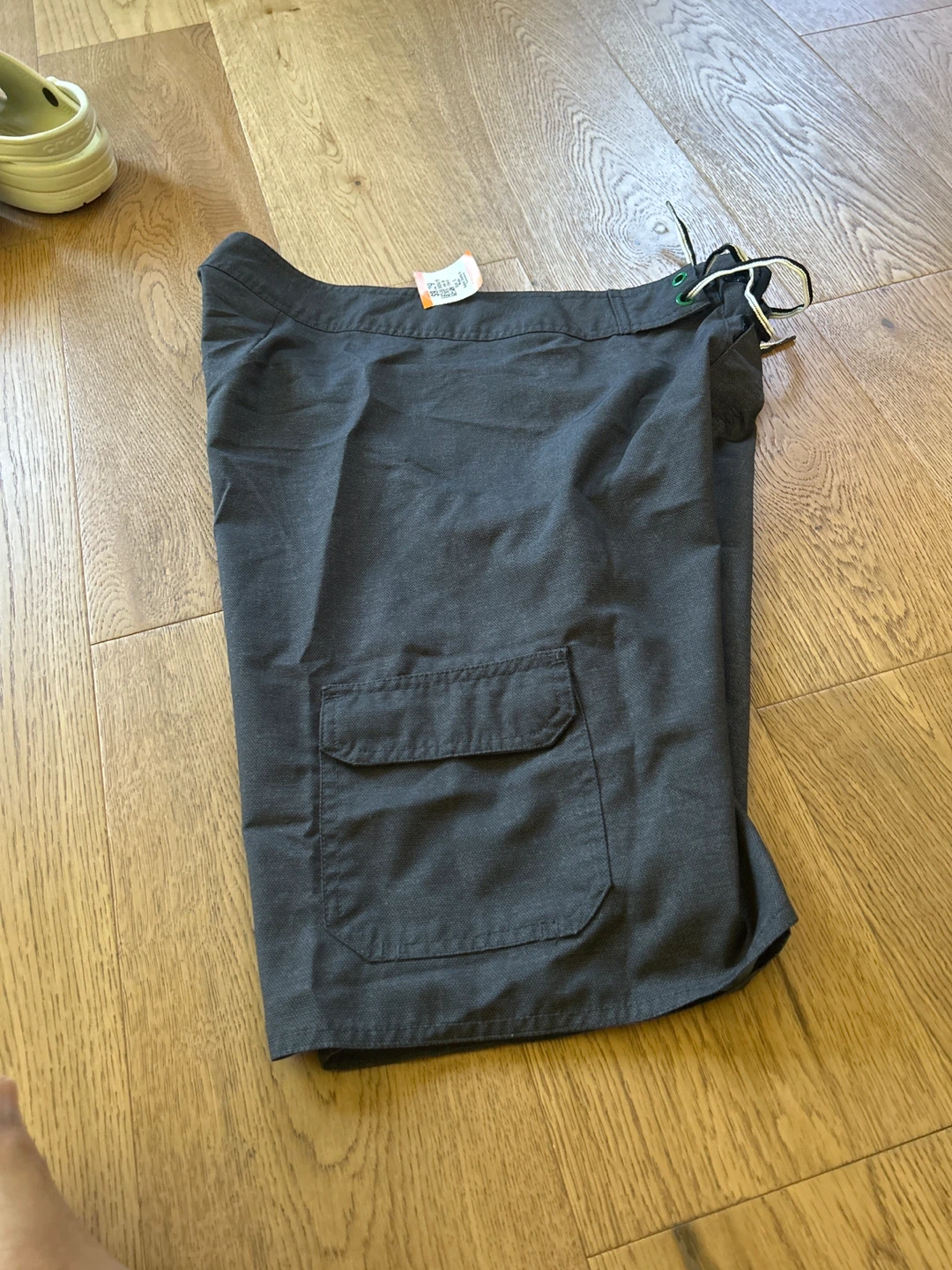 DC Shoes Board Shorts Size 28 - photo 2