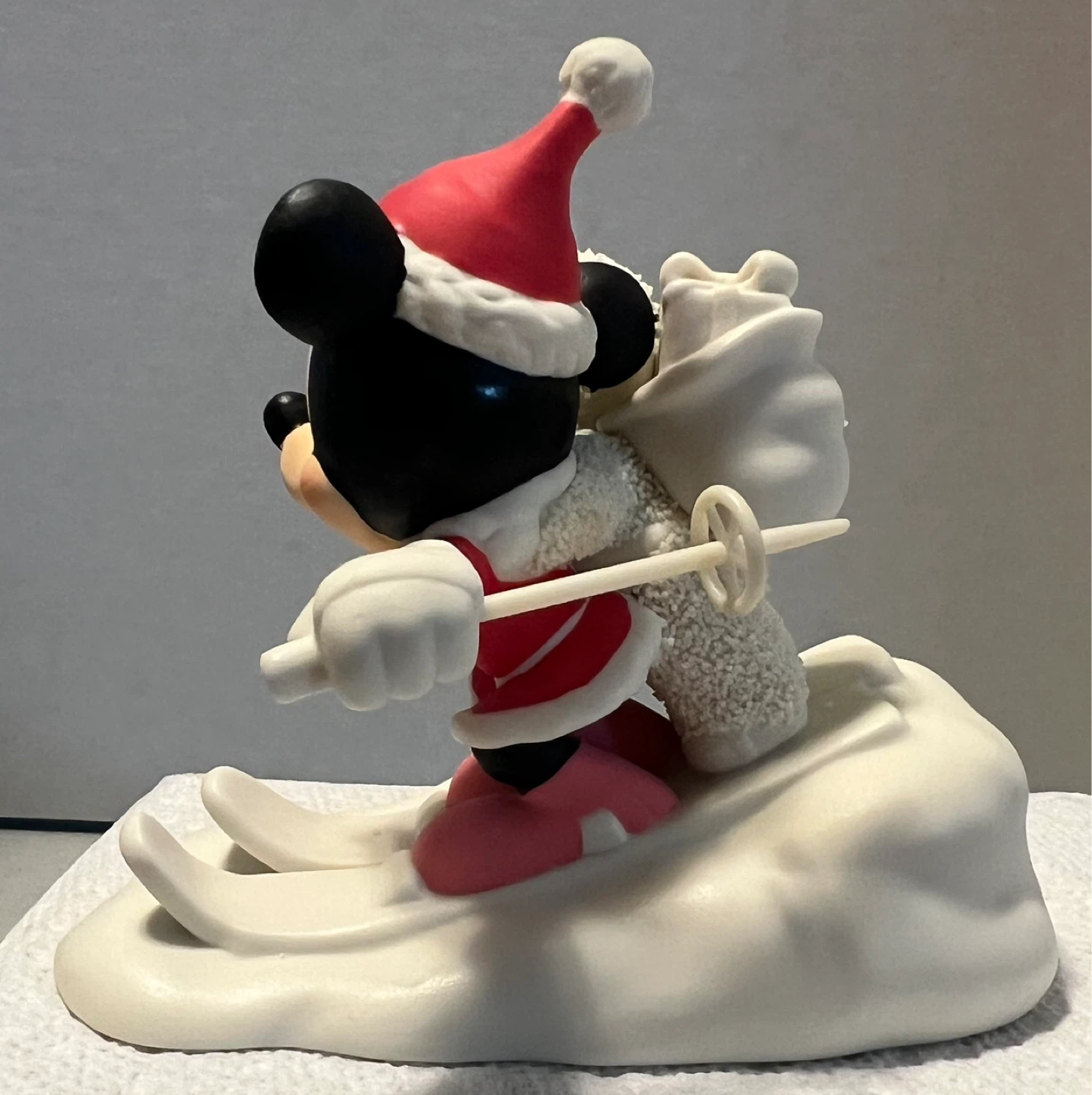 Snowbabies "Minnie's Special Deliveries" Figurine - photo 3