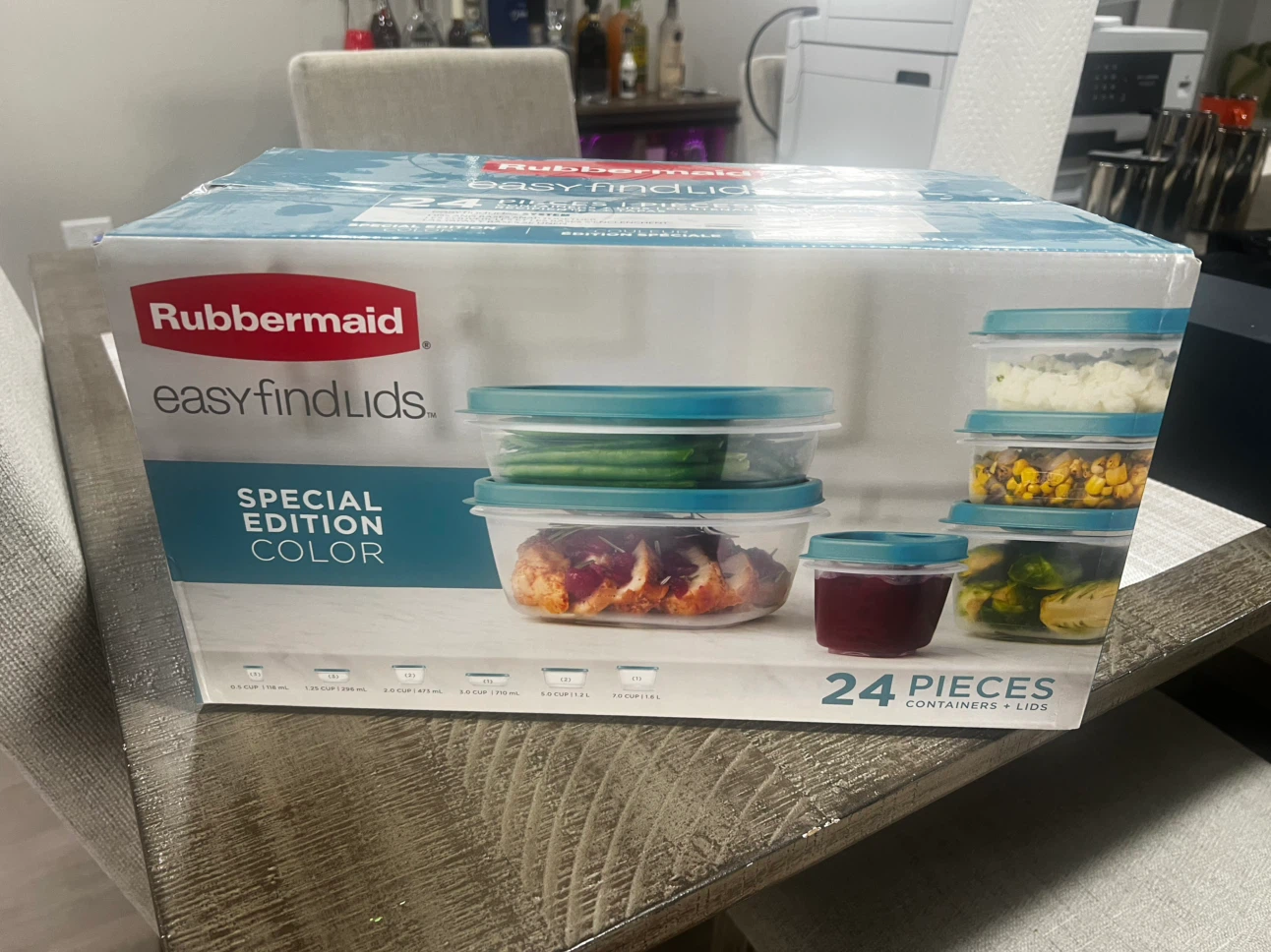 NEW Rubbermaid 24-Piece Easy Find Lids Container Set