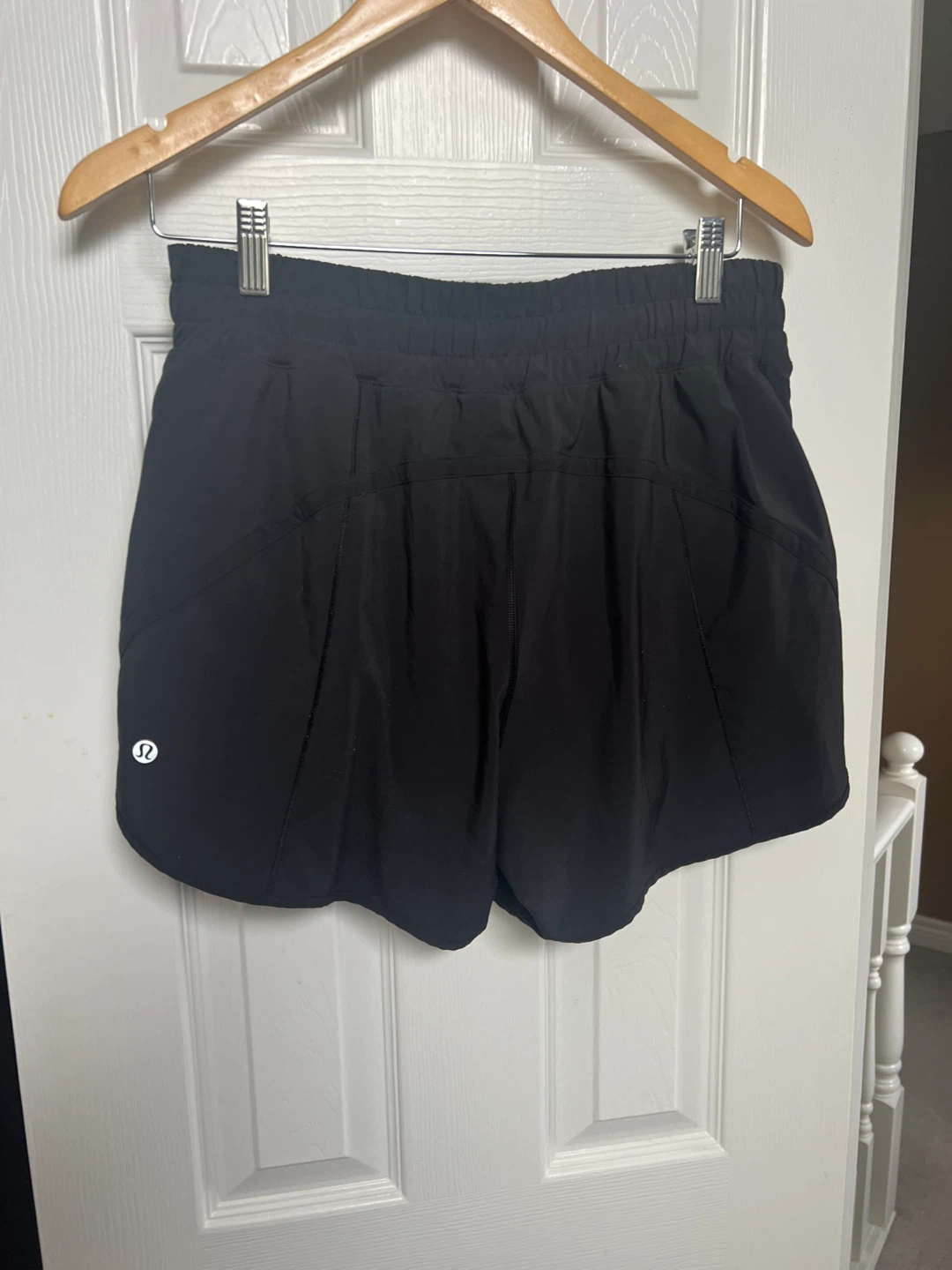 Lululemon Shake It Out Shorts Black Size 10 - photo 2