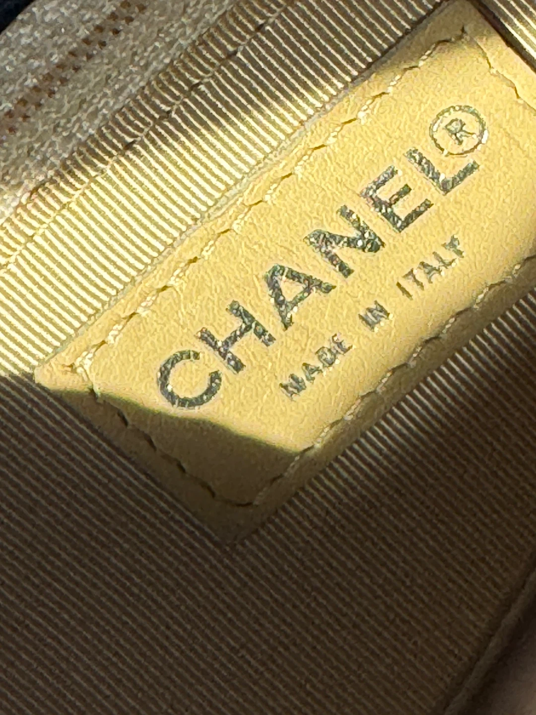 Chanel Quilted Clutch with Chain - photo 3