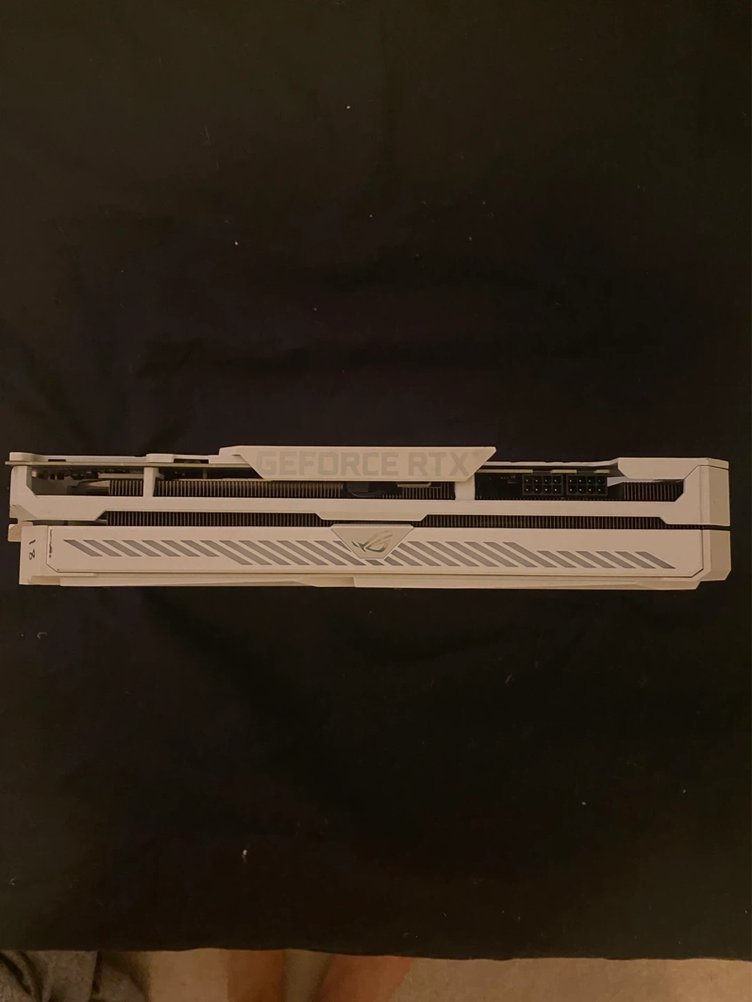 3070 Rog Strix White Missing Fan