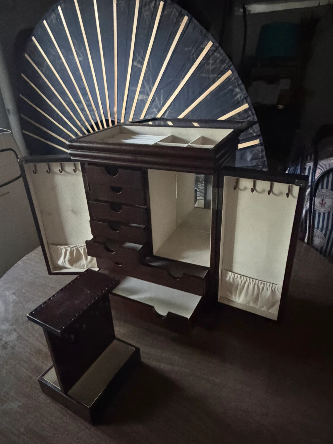 Jewelry box vanity kit - photo 5