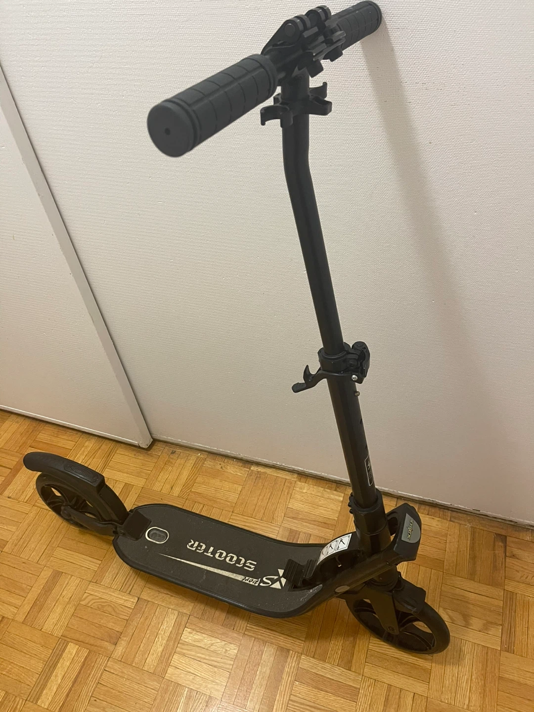 XS Scruiser Scooter
