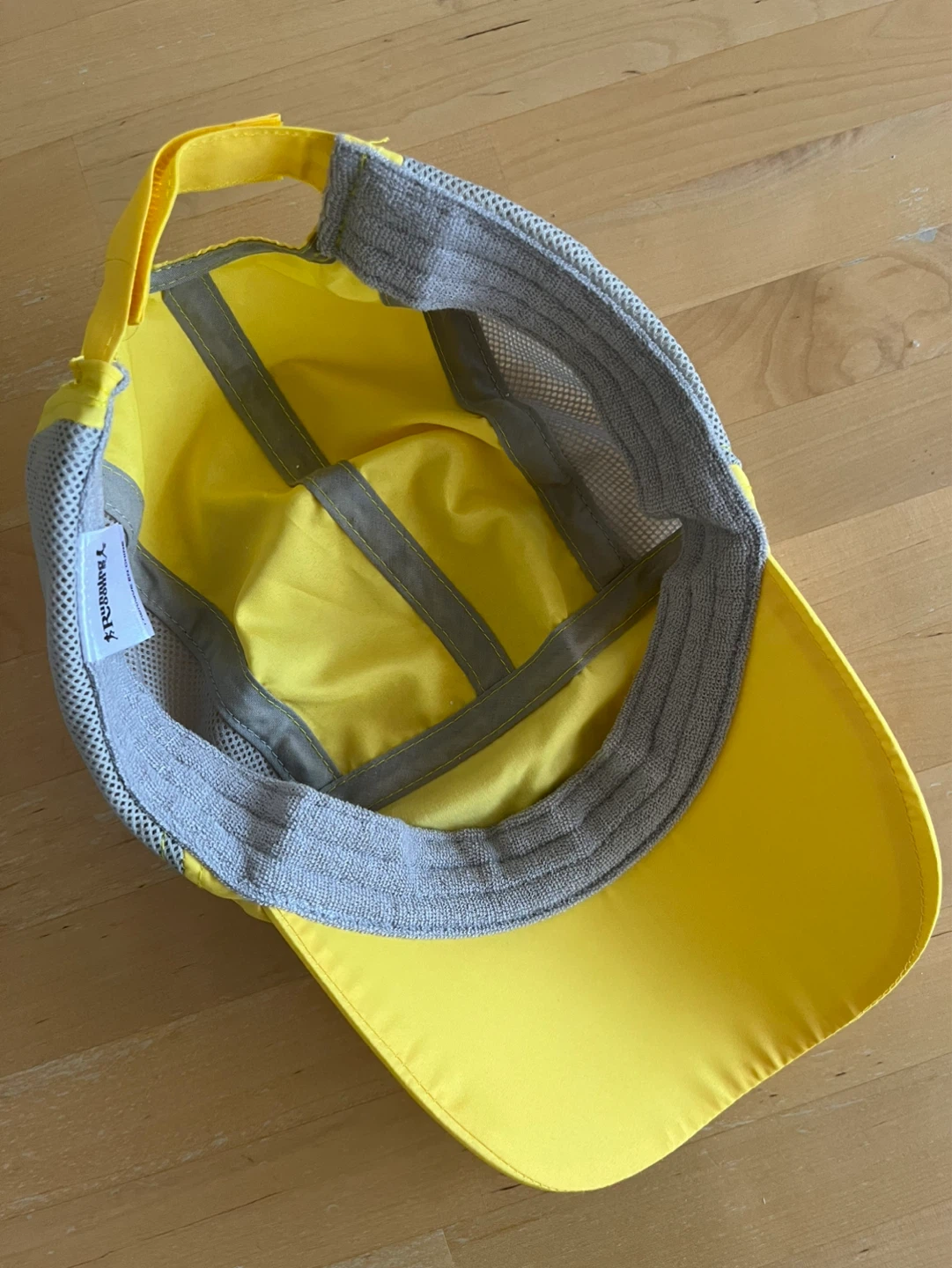Running Cap & Decathlon Running Belt - photo 2