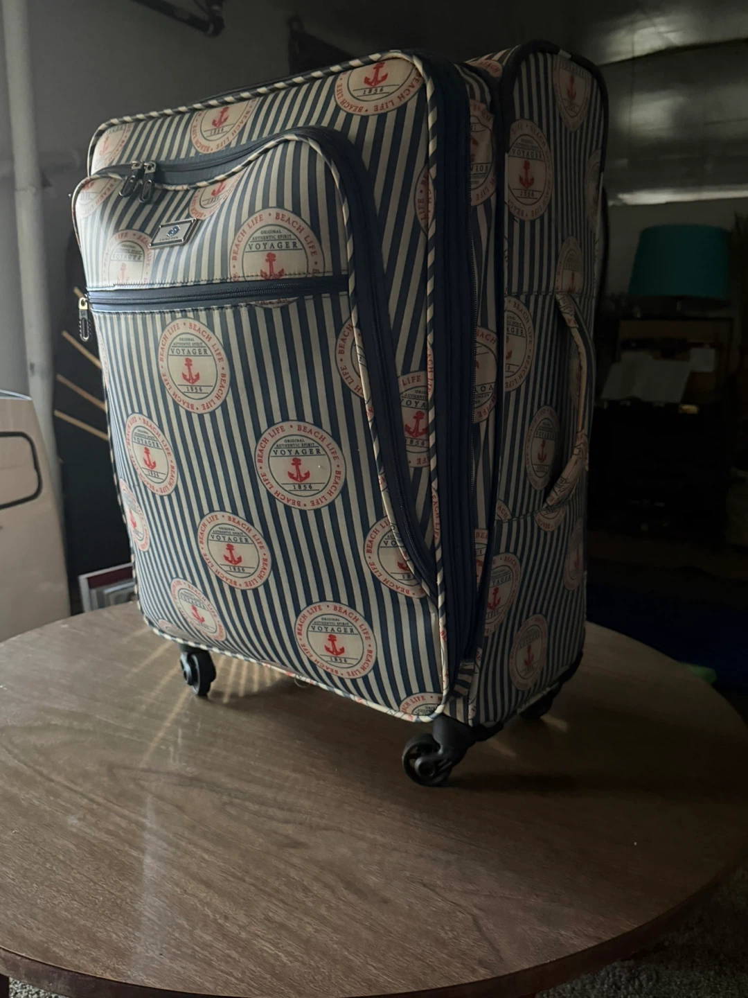Suitcase luggage