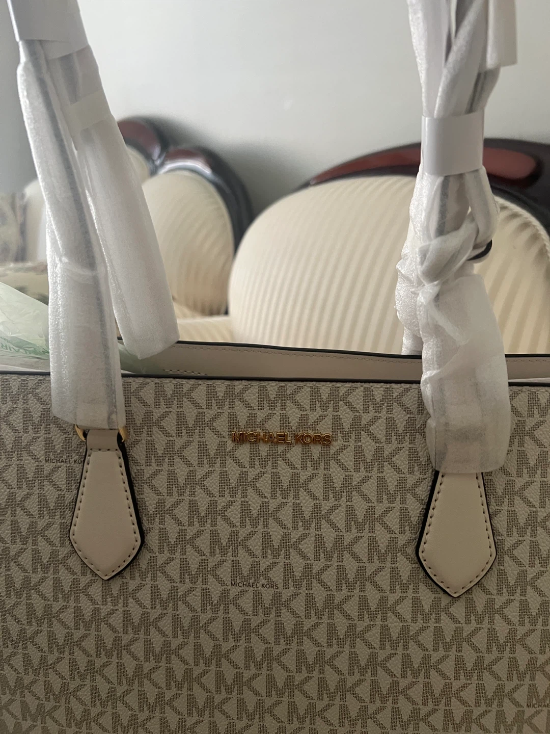 Michael Kors Tote Bag - White/Beige - photo 2