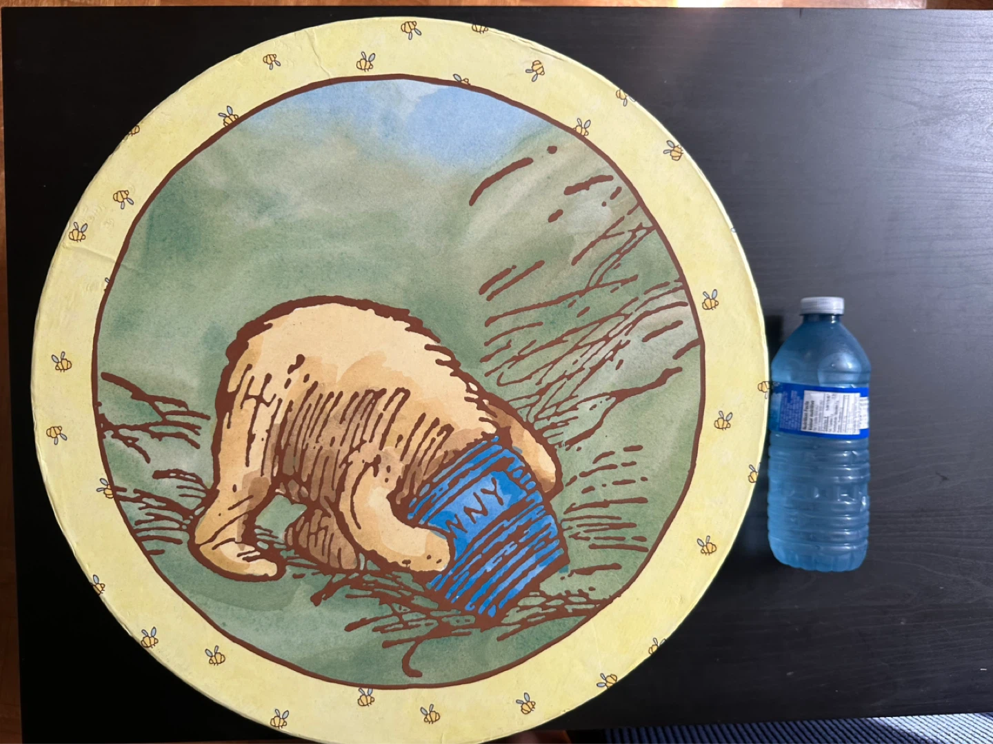 Winnie the Pooh Round Keepsake Box - photo 2