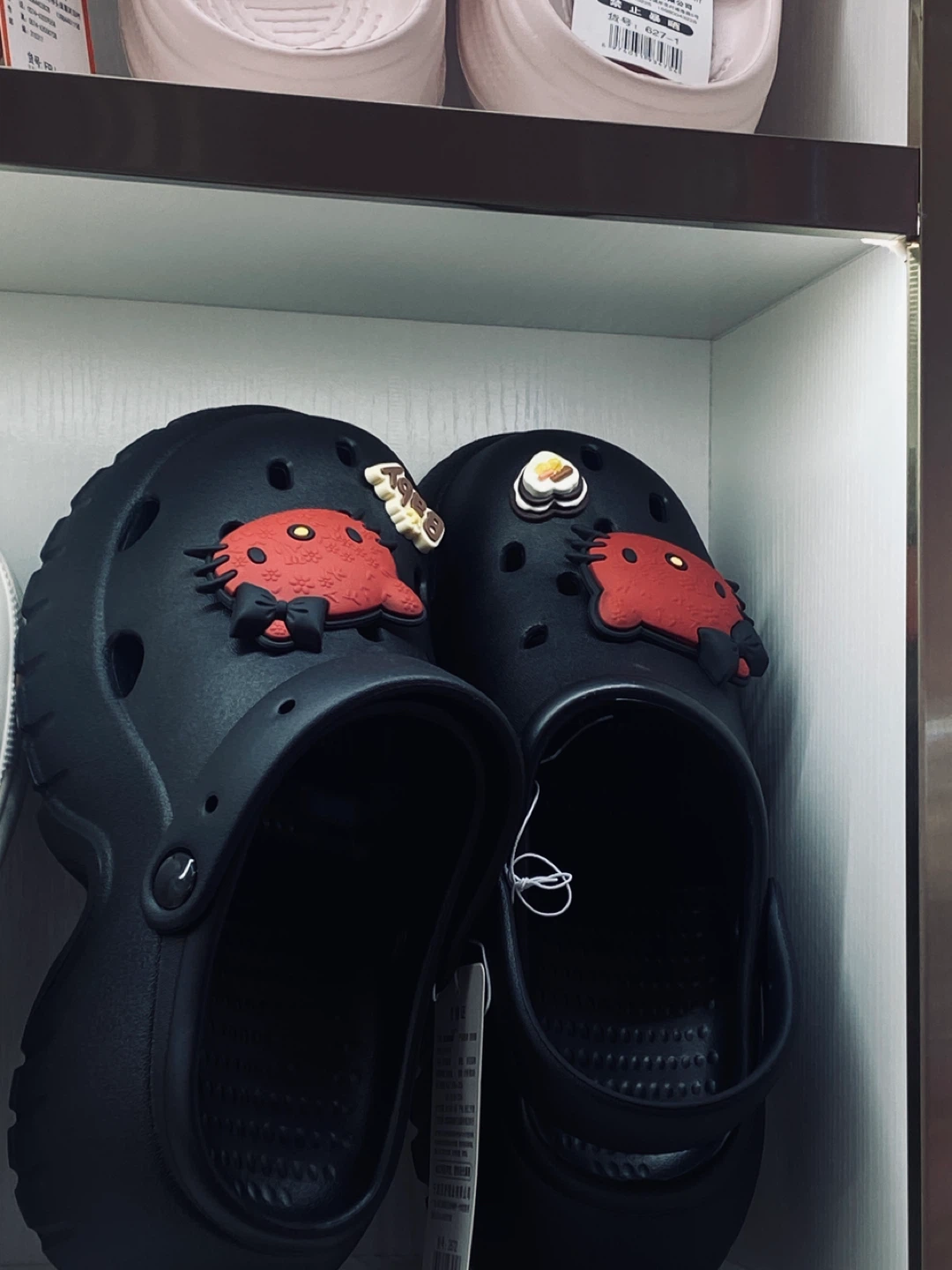 Heyun Clog Sandals with Charms - photo 3