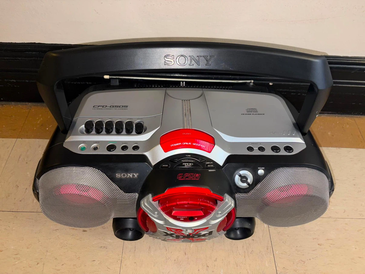Sony CFD-GS60 Boombox CD Player Radio Cassette Recorder - photo 2