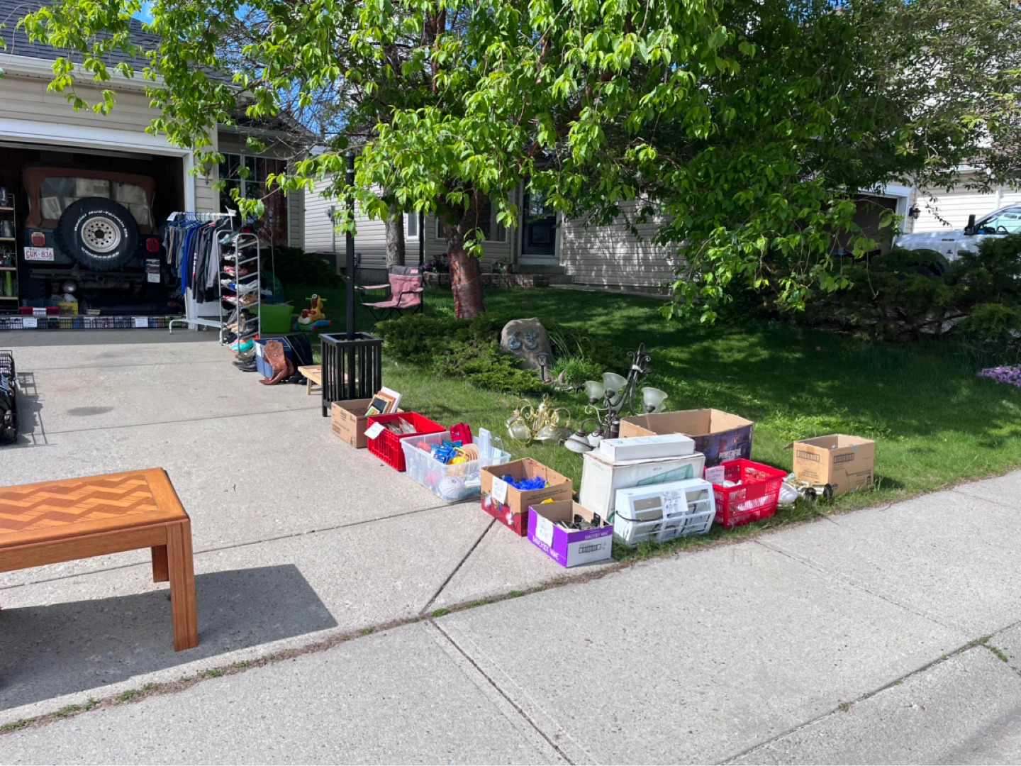 GARAGE SALE