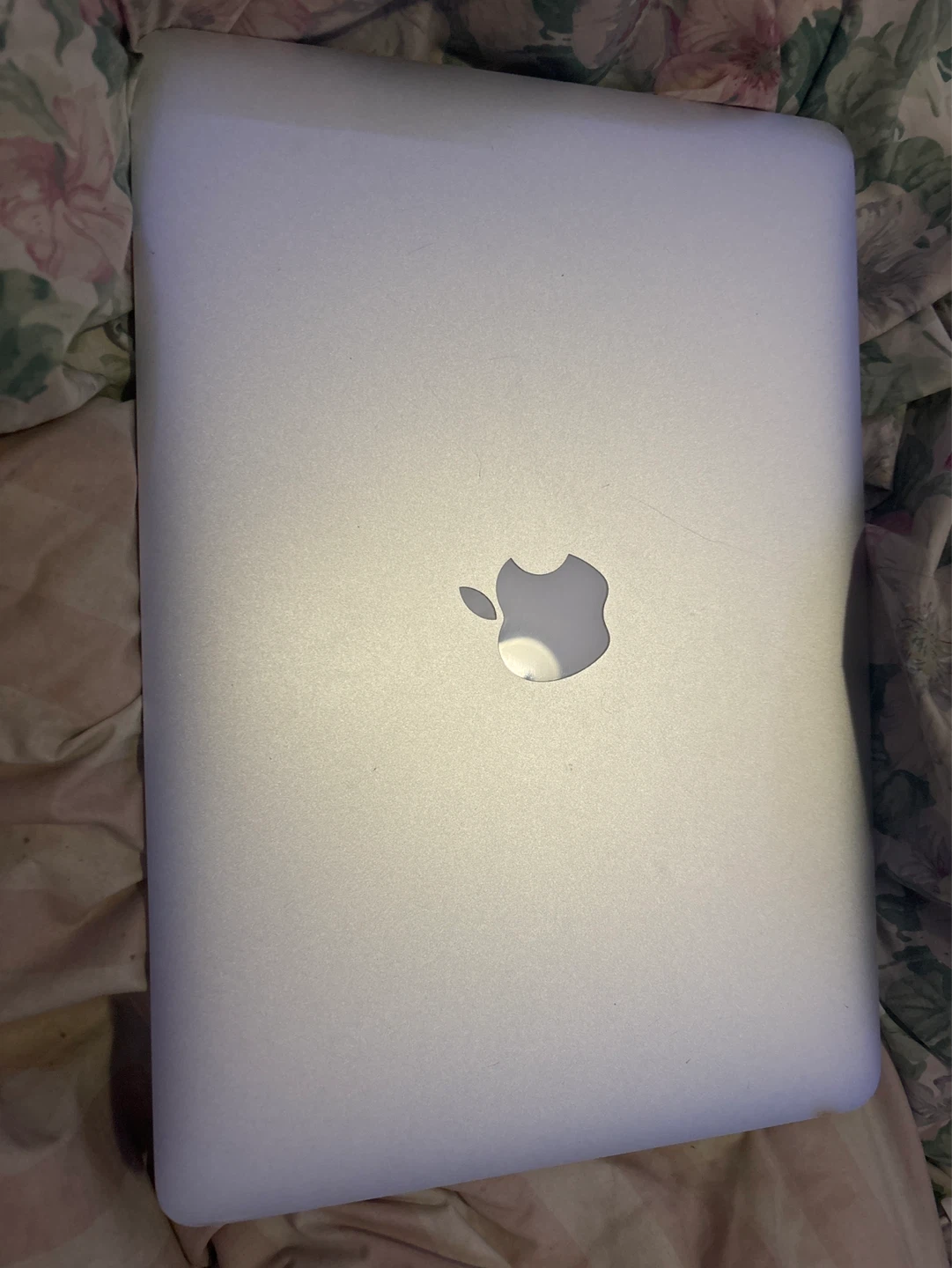 Apple MacBook Air Laptop; 2017, 13 inch