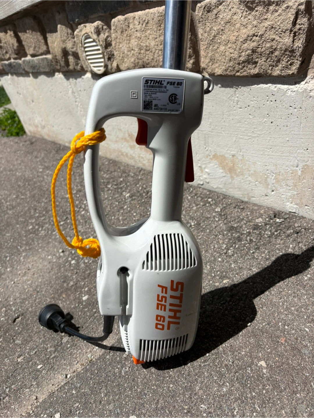 Stihl FSE 60 Electric String Trimmer - photo 3