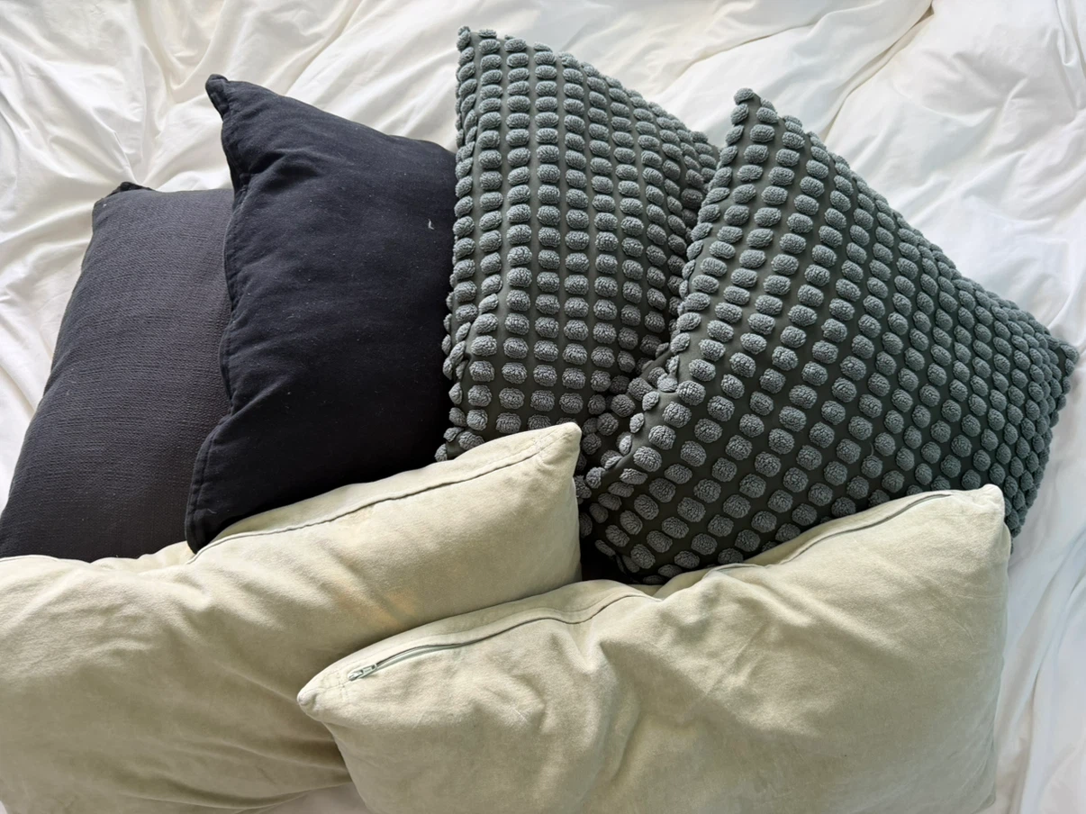 Set of 6 Decorative Throw Pillows - photo 5