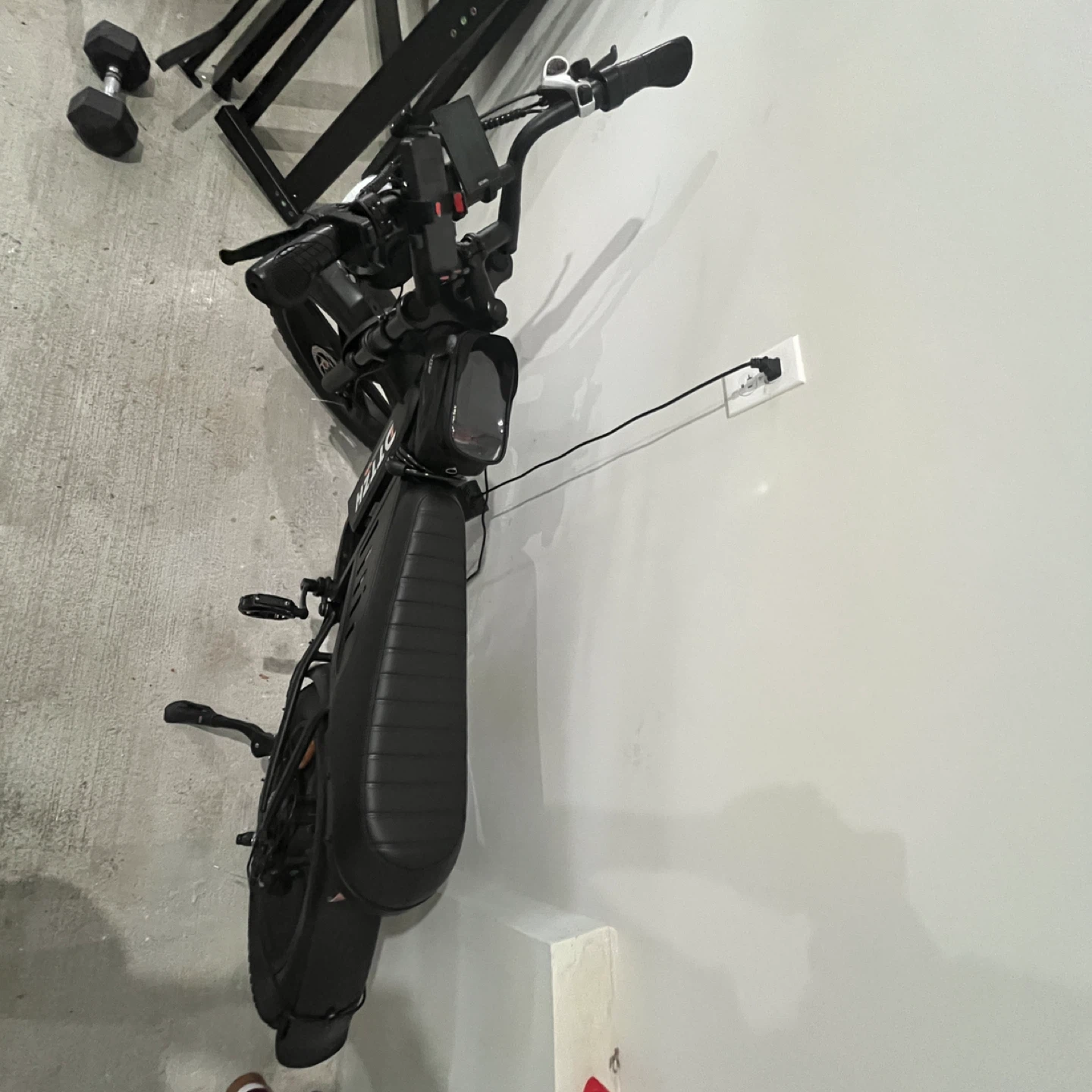 DTTZH Electric Bike with Phone Mount and Lock - photo 3