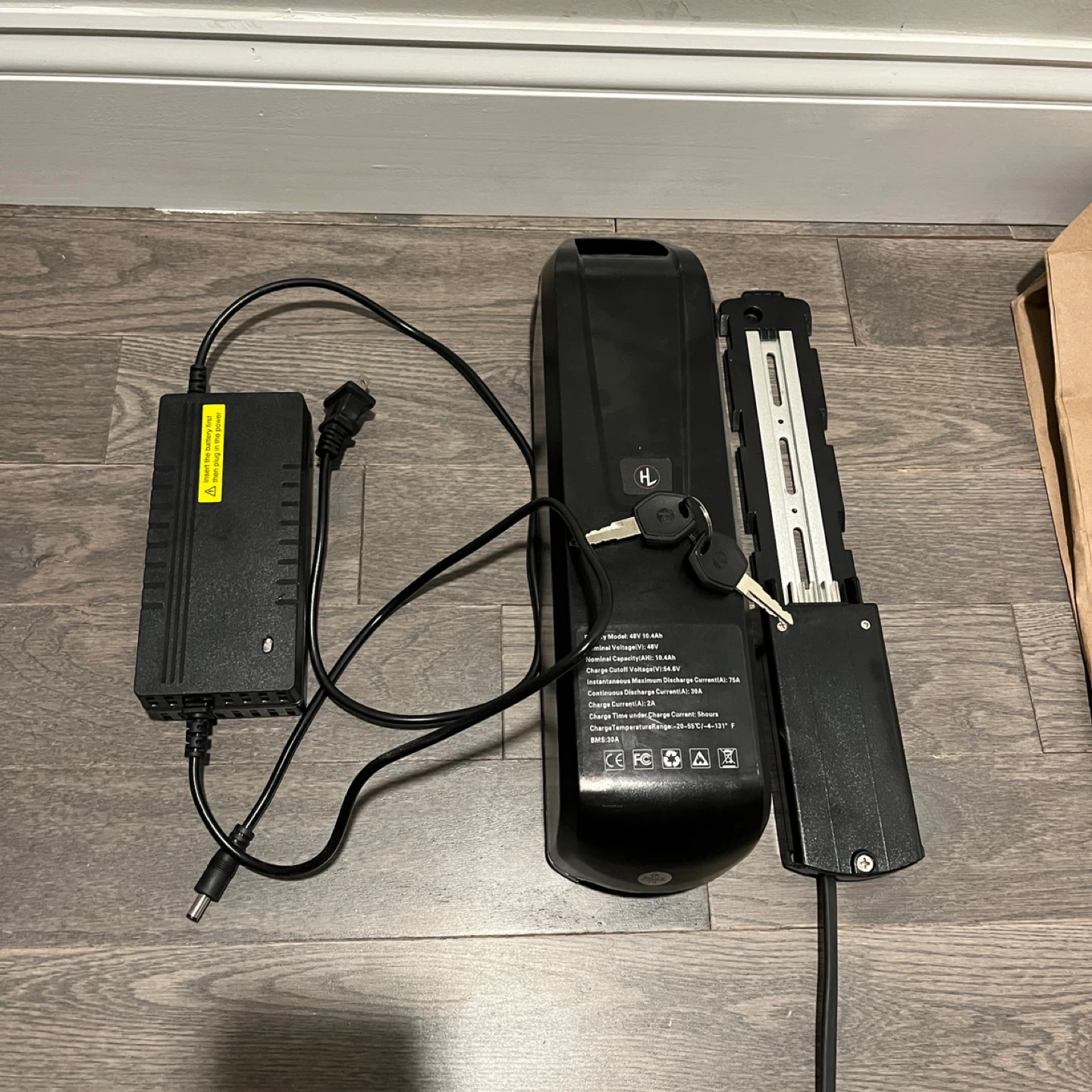 E-bike Battery Pack and Charger