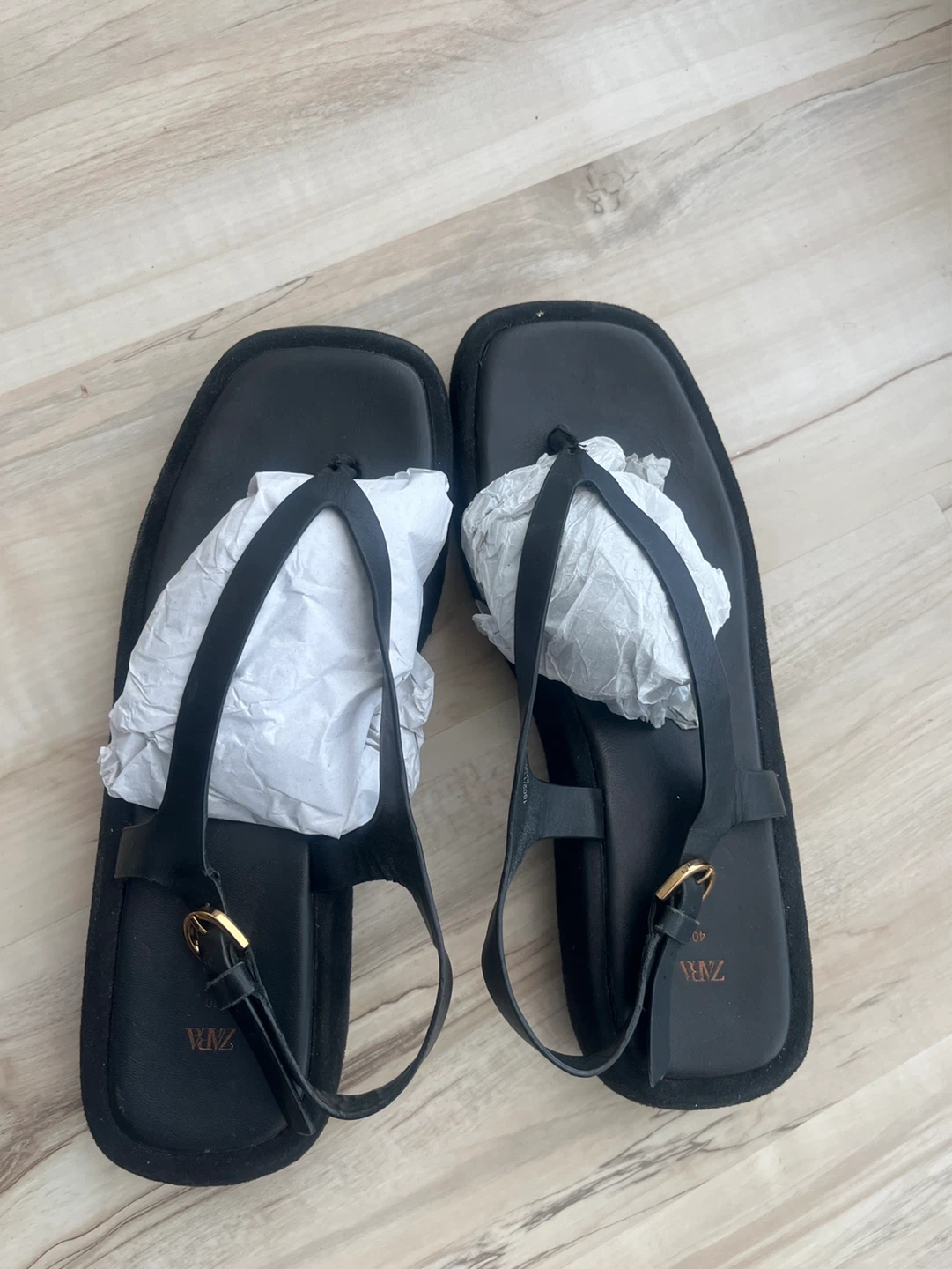 Rarely worn- Black Zara Sandals Size 40