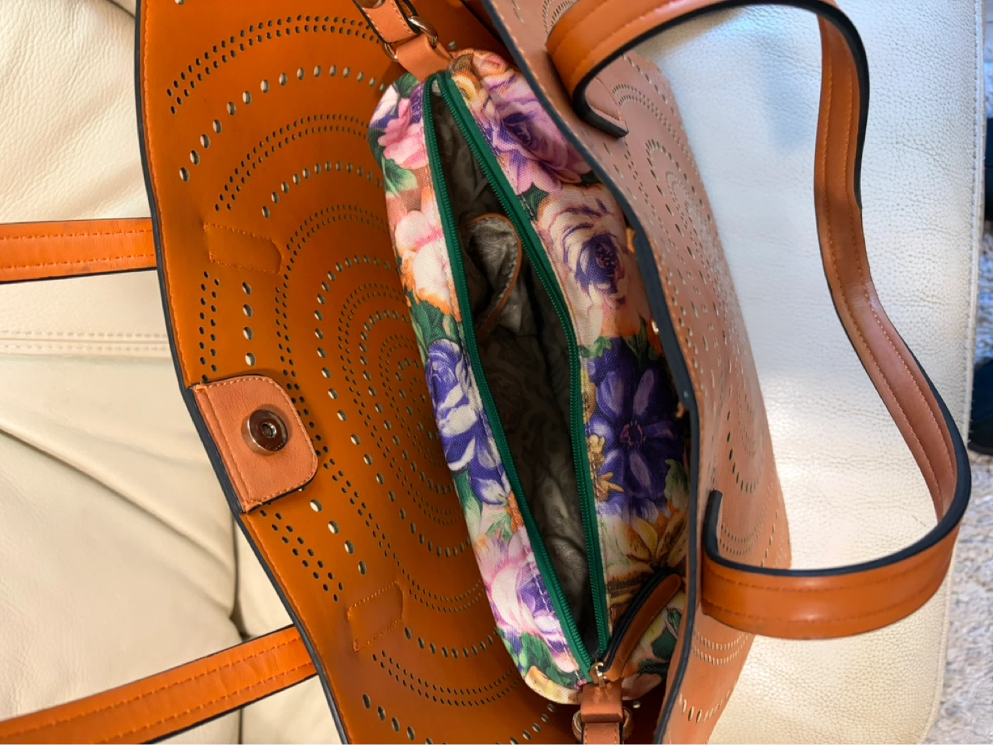 Tote Bag with Removable zippered pouch - photo 3
