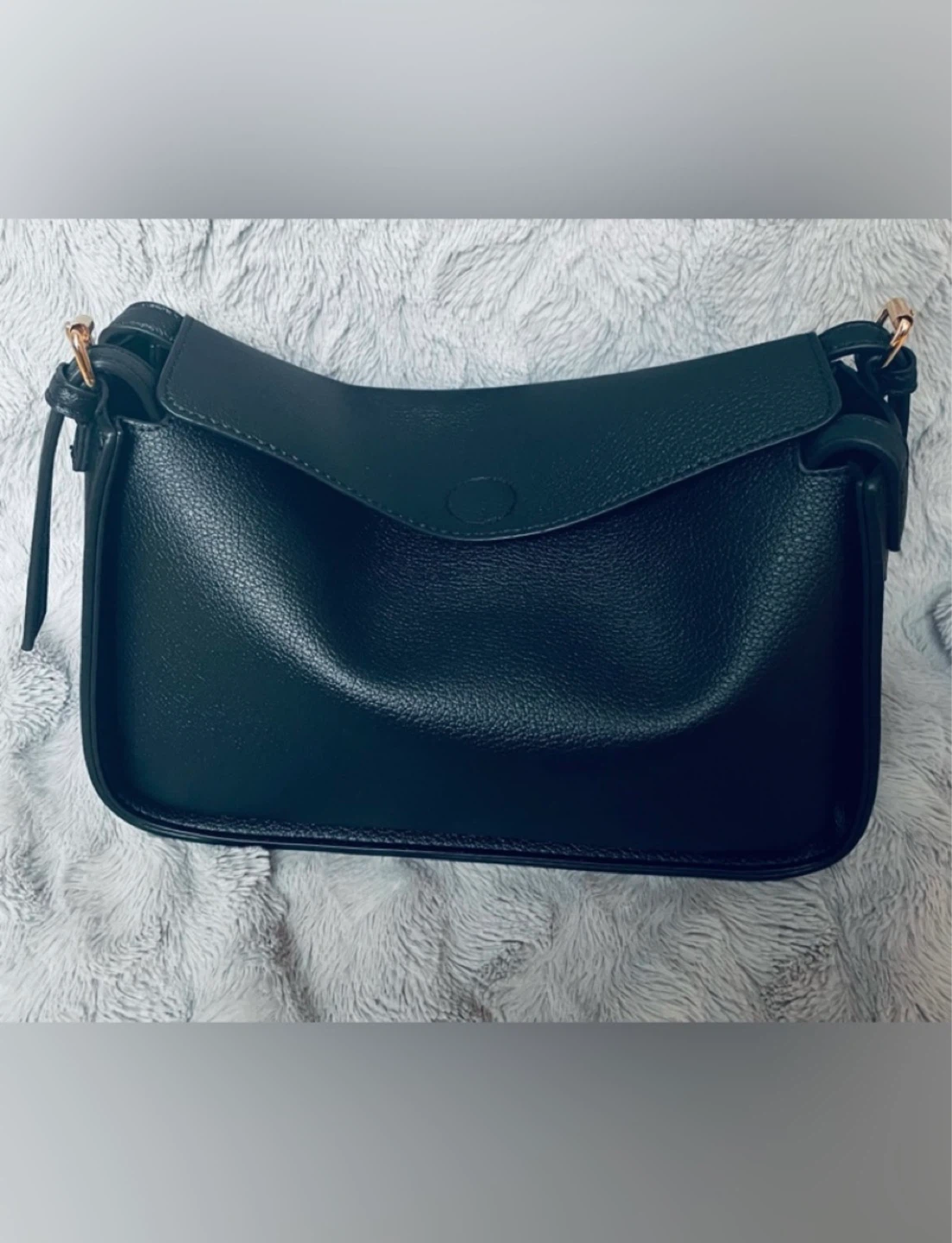 Minimalistic Shoulder Bag - photo 5