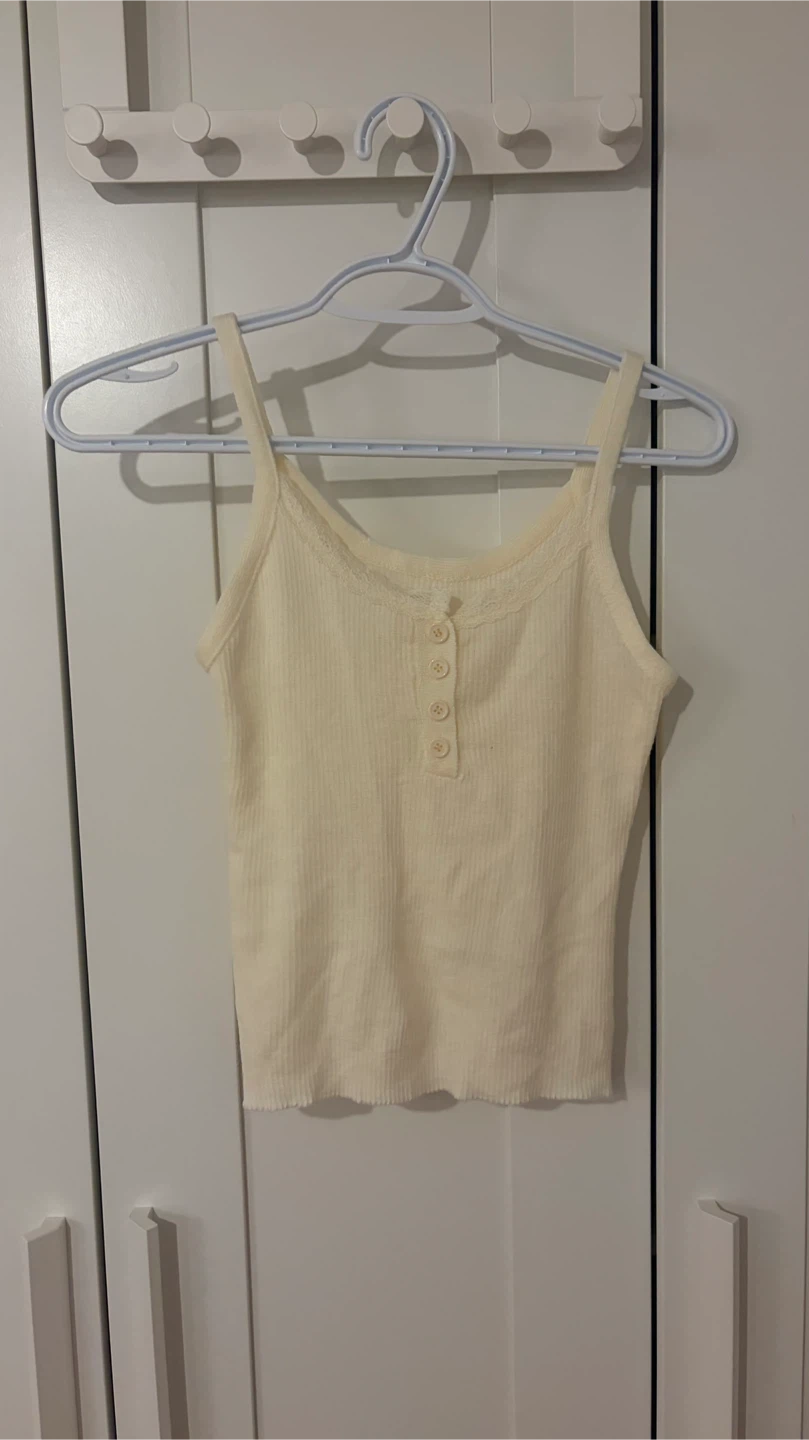 New unworn Korean women’s clothing - photo 4
