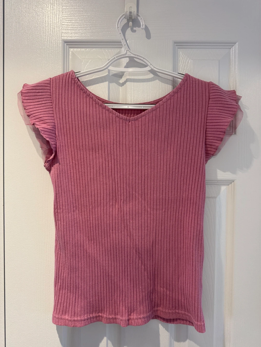 Pink Ribbed T-Shirt with Ruffle Sleeves - photo 2