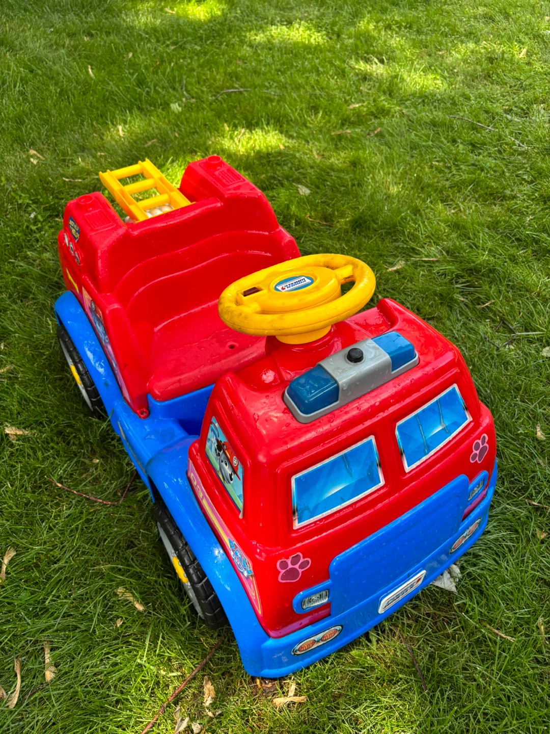 Fisher-Price Power Wheels Paw Patrol Ride-On