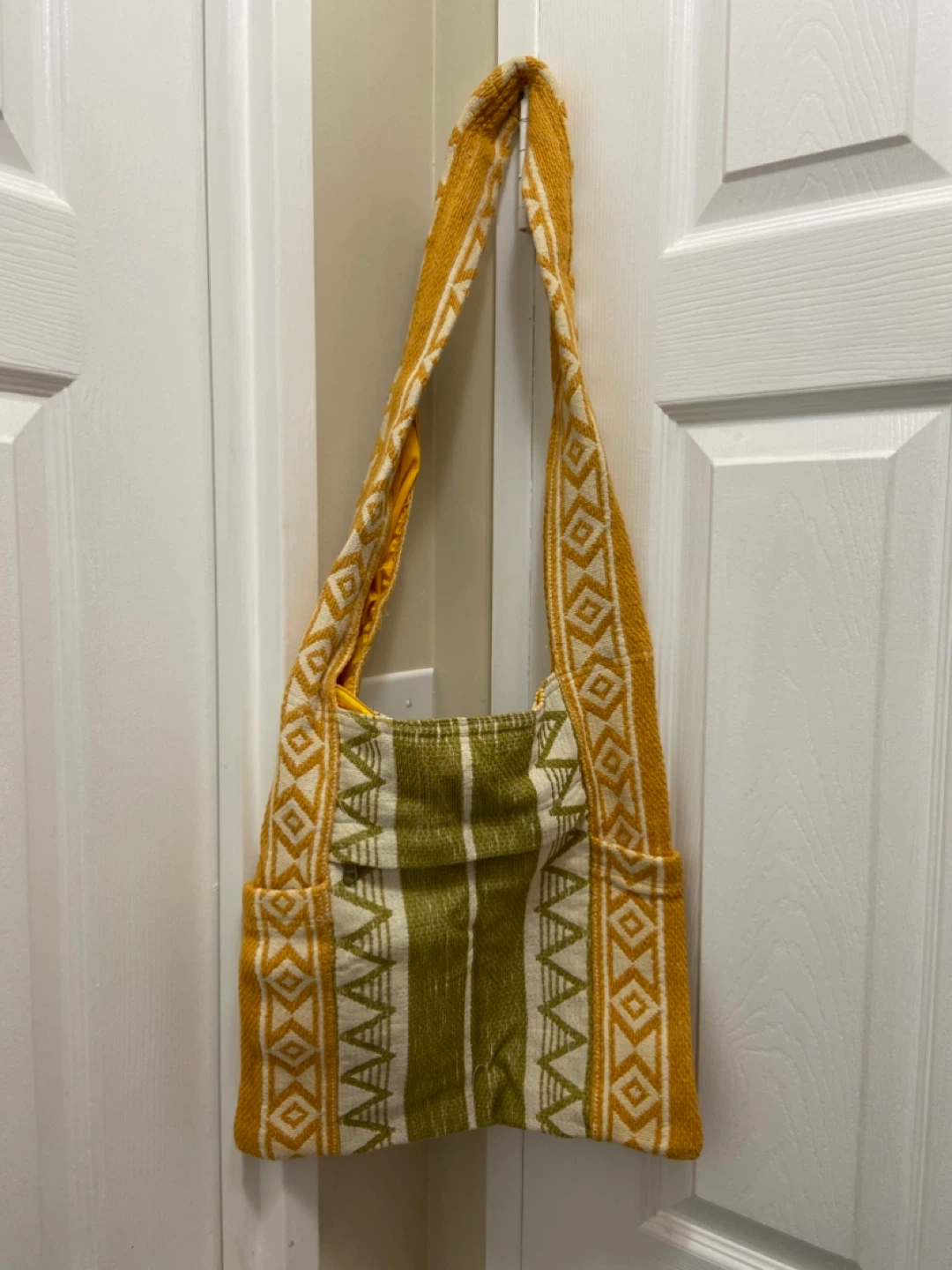 Sling Woven Bag - New