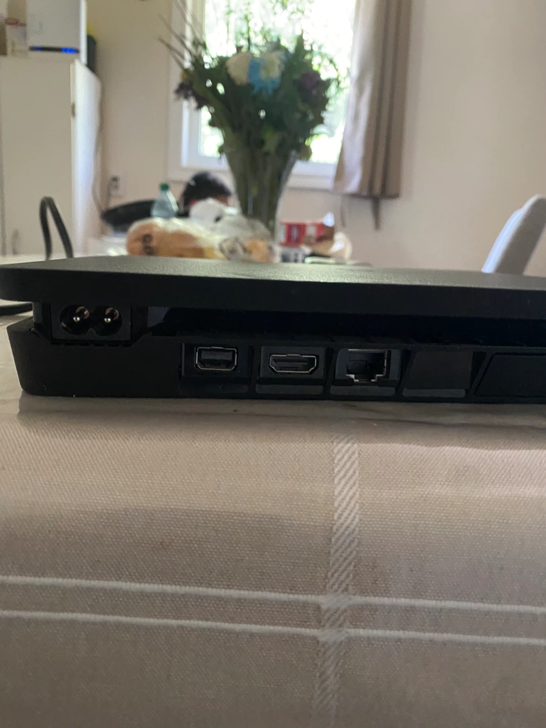 PS4 slim black with cable - photo 2