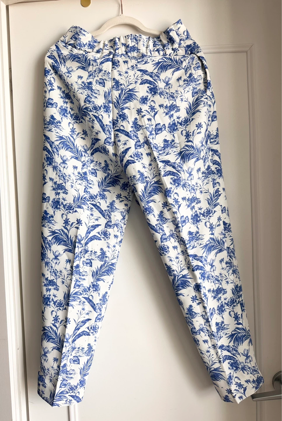 MNG Blue and White Floral Pants - photo 2