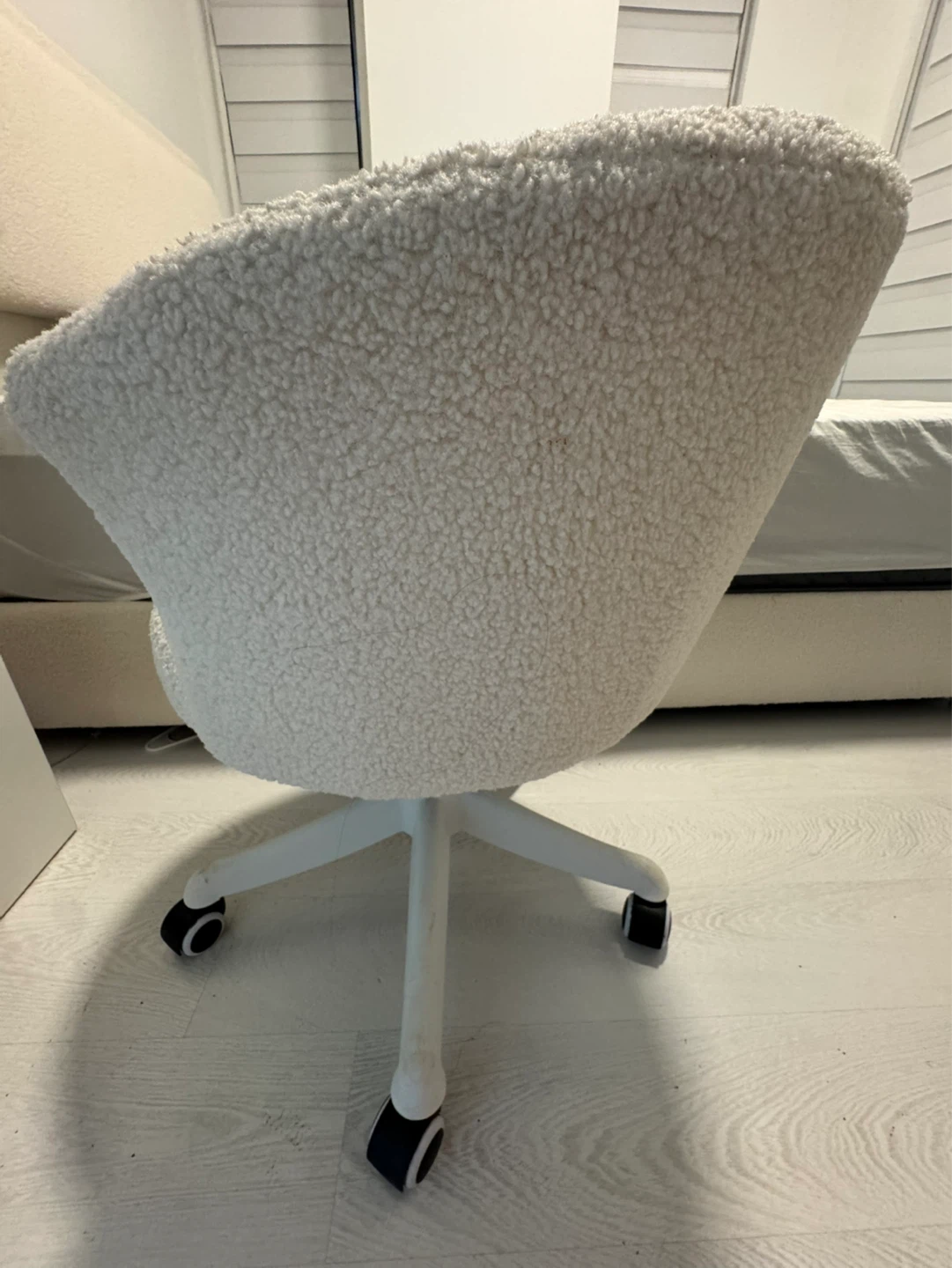 Cream Sherpa Accent Chair with Swivel Base - photo 3