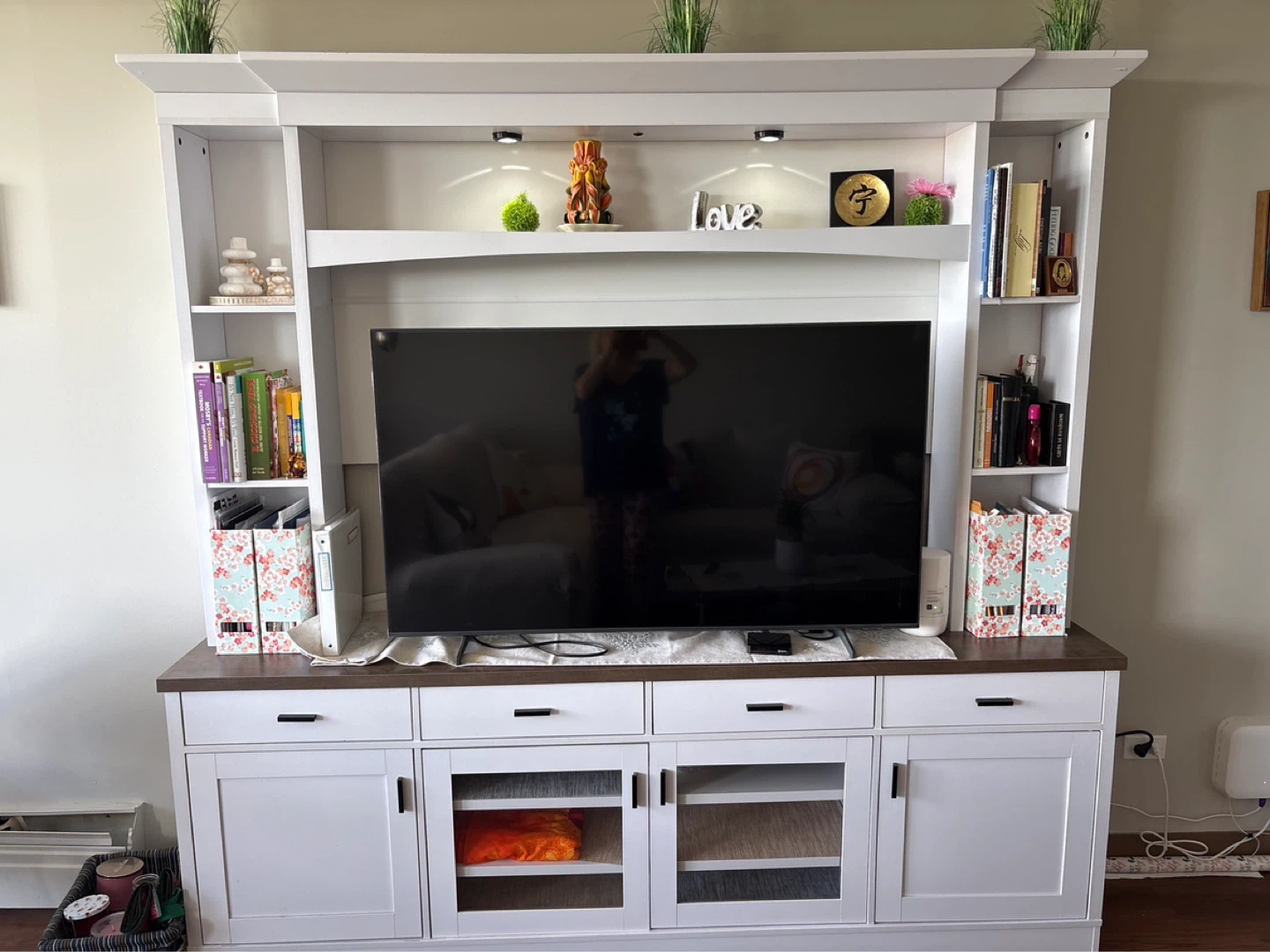 Entertainment unit - photo 3