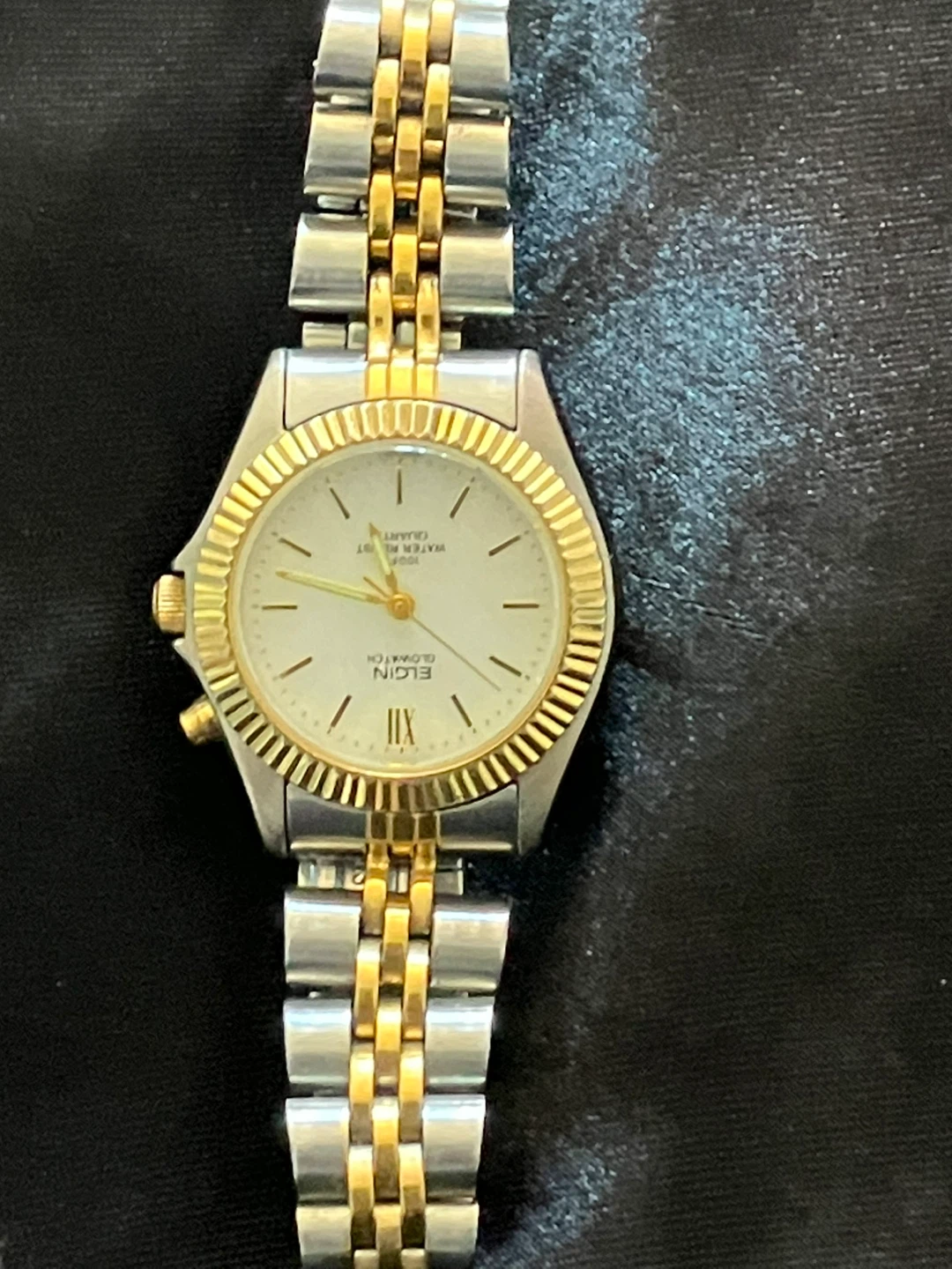 Elgin Glowatch Quartz Watch - photo 3