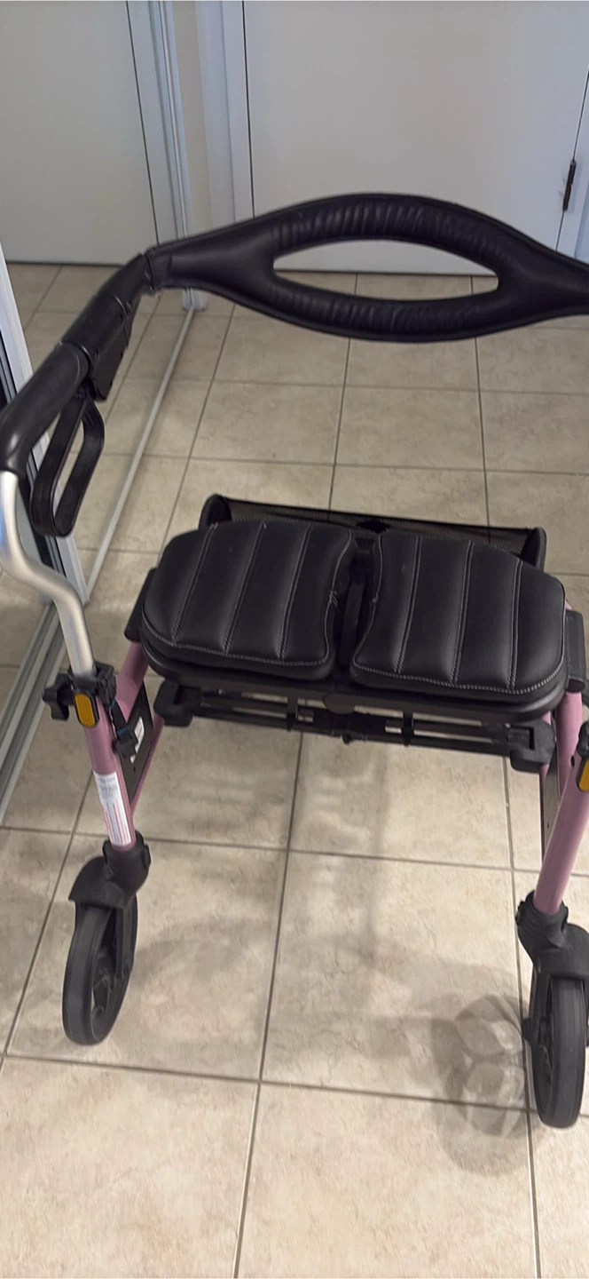Evolution Trillium Rollator Walker - photo 3